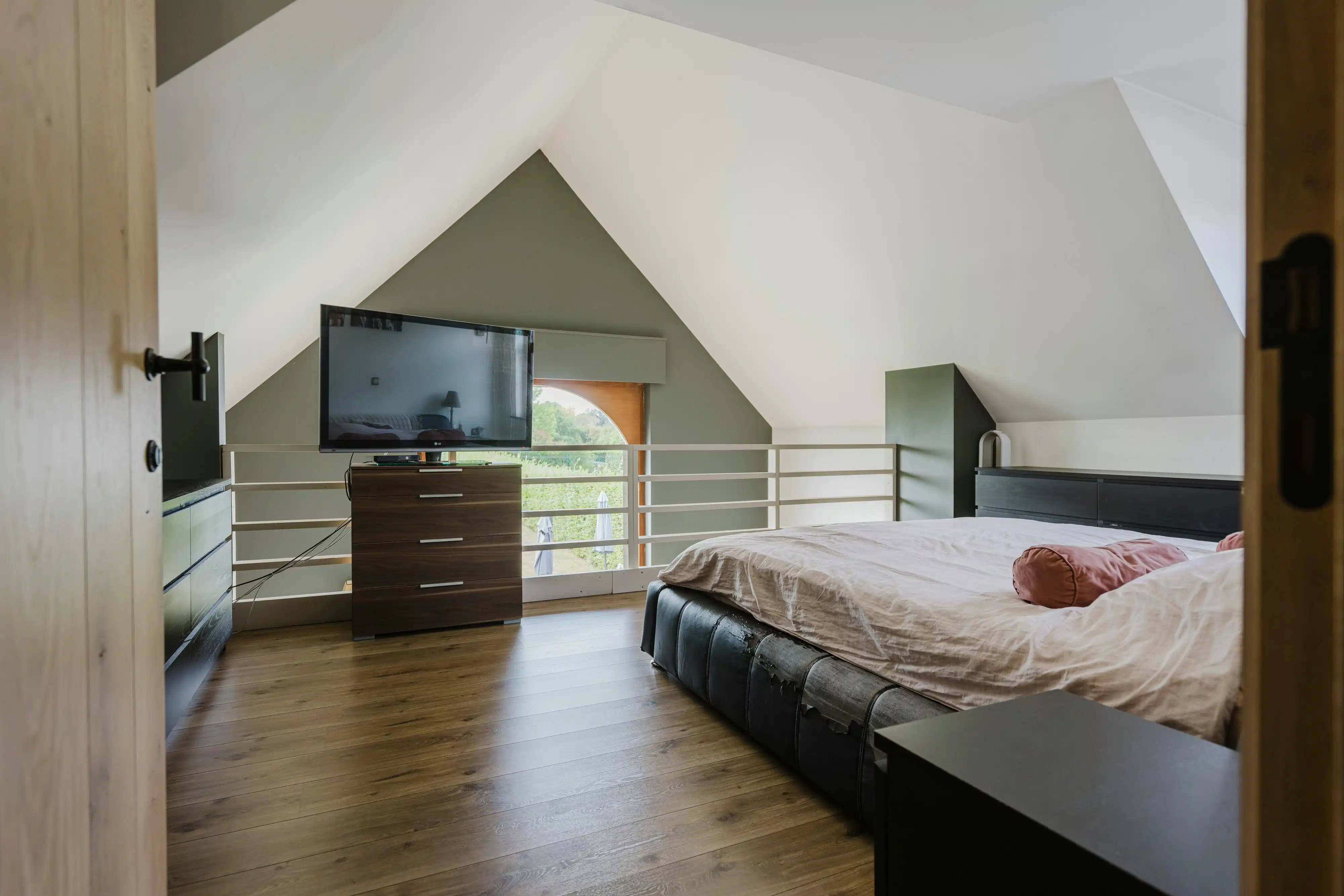 Prachtige villa in landelijke omgeving te koop in Avelgem foto 11