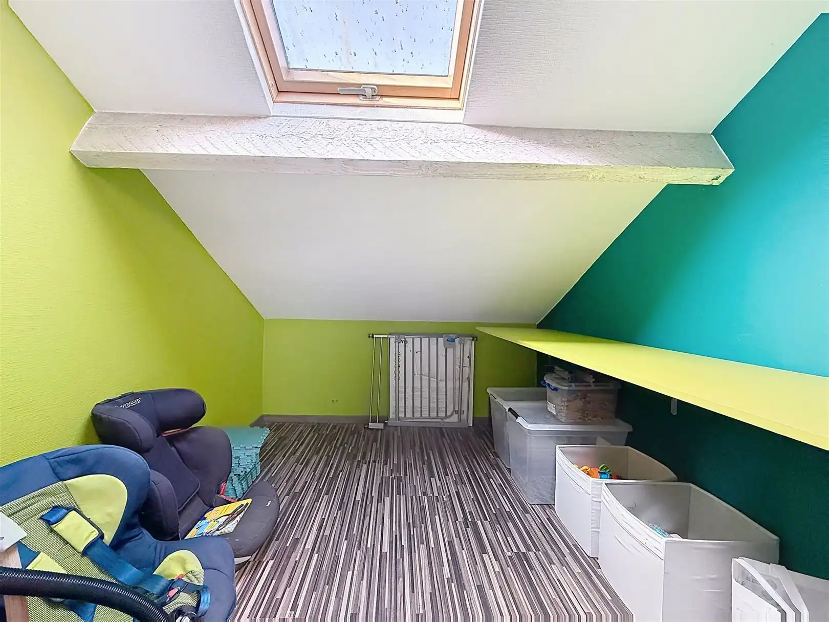 Ruime open bebouwing, 4 slpks, bureau, 14a 01ca foto 29