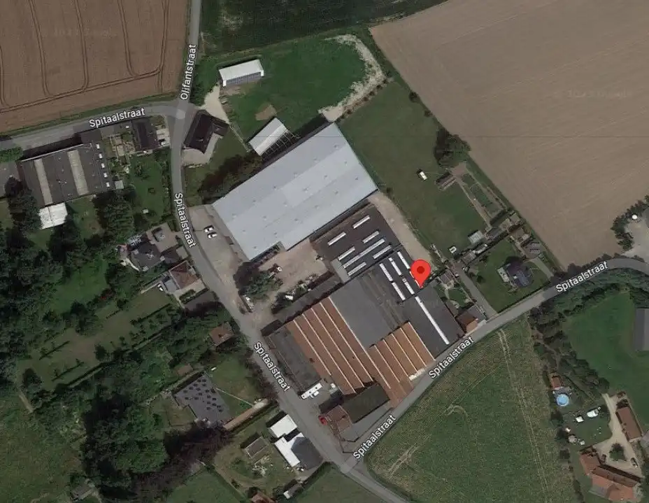 Goed bereikbaar atelier / werkplaats / magazijn | Spitaalstraat foto 2