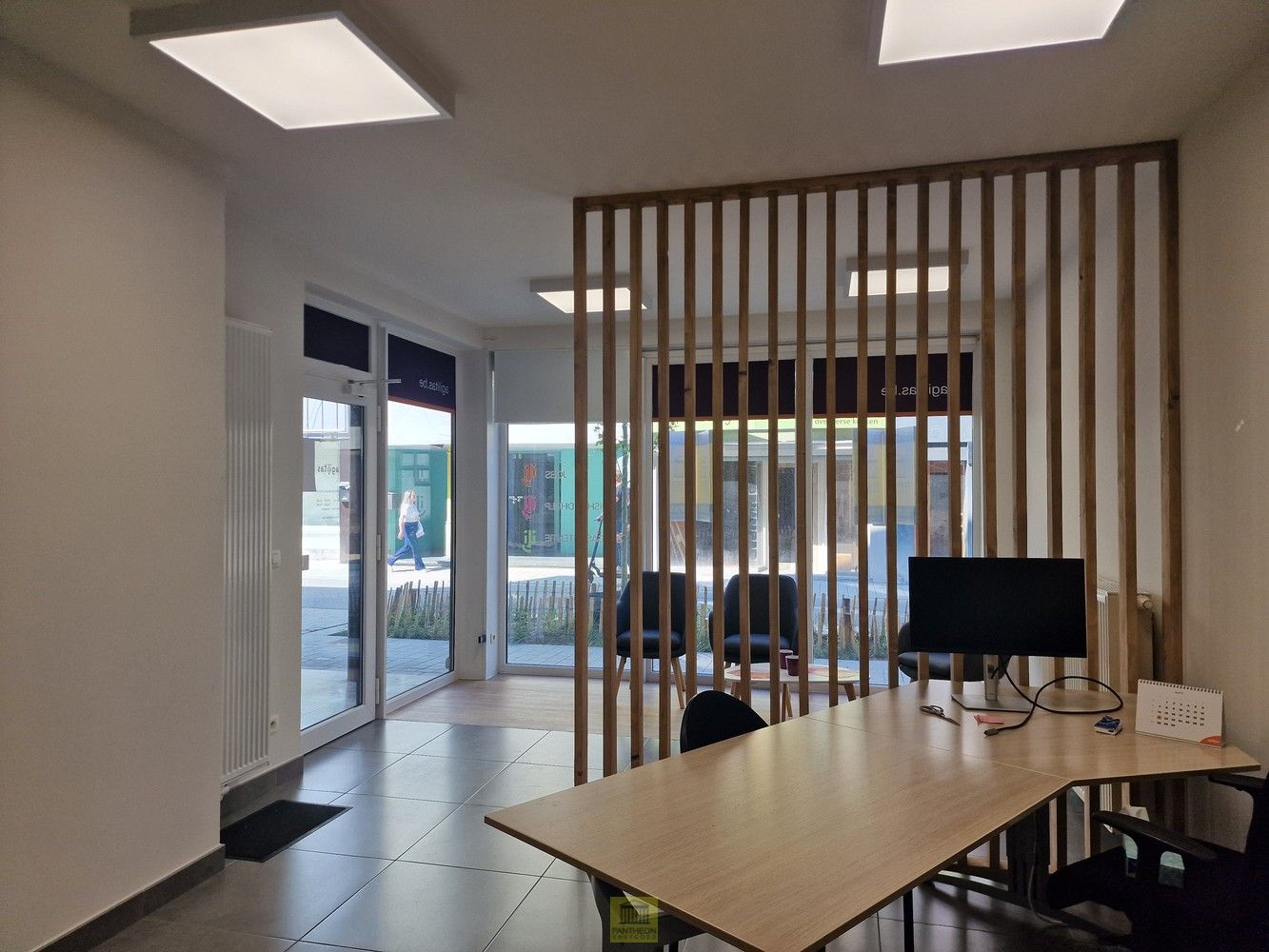 Instapklaar handelspand te huur in het bruisende centrum van Ninove foto 9