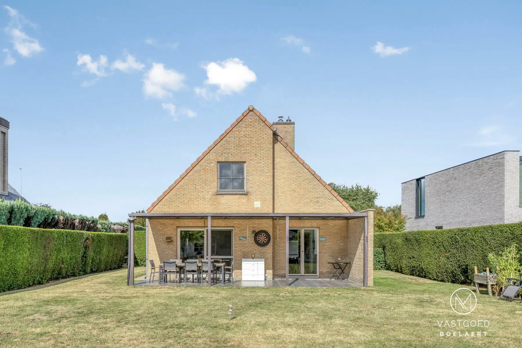 Ruime instapklare villa met sauna en dubbele garage. foto 34