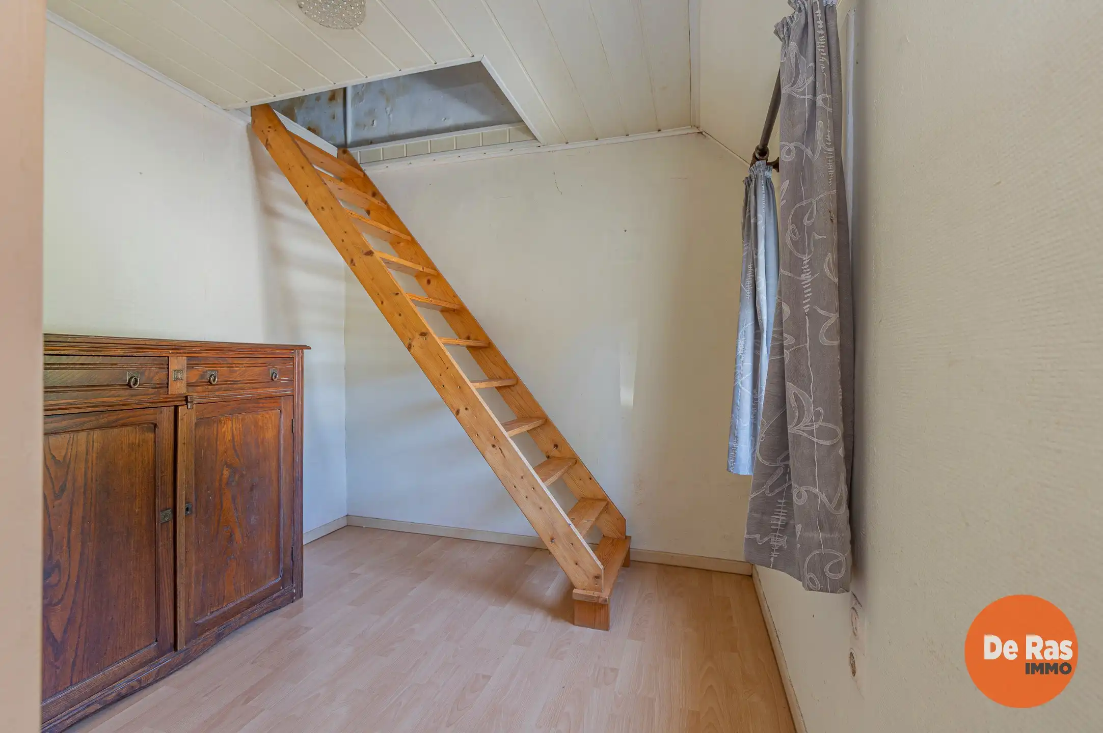 MERELBEKE - Ruime HOB in de randstad van Gent/4 slp/garage foto 17