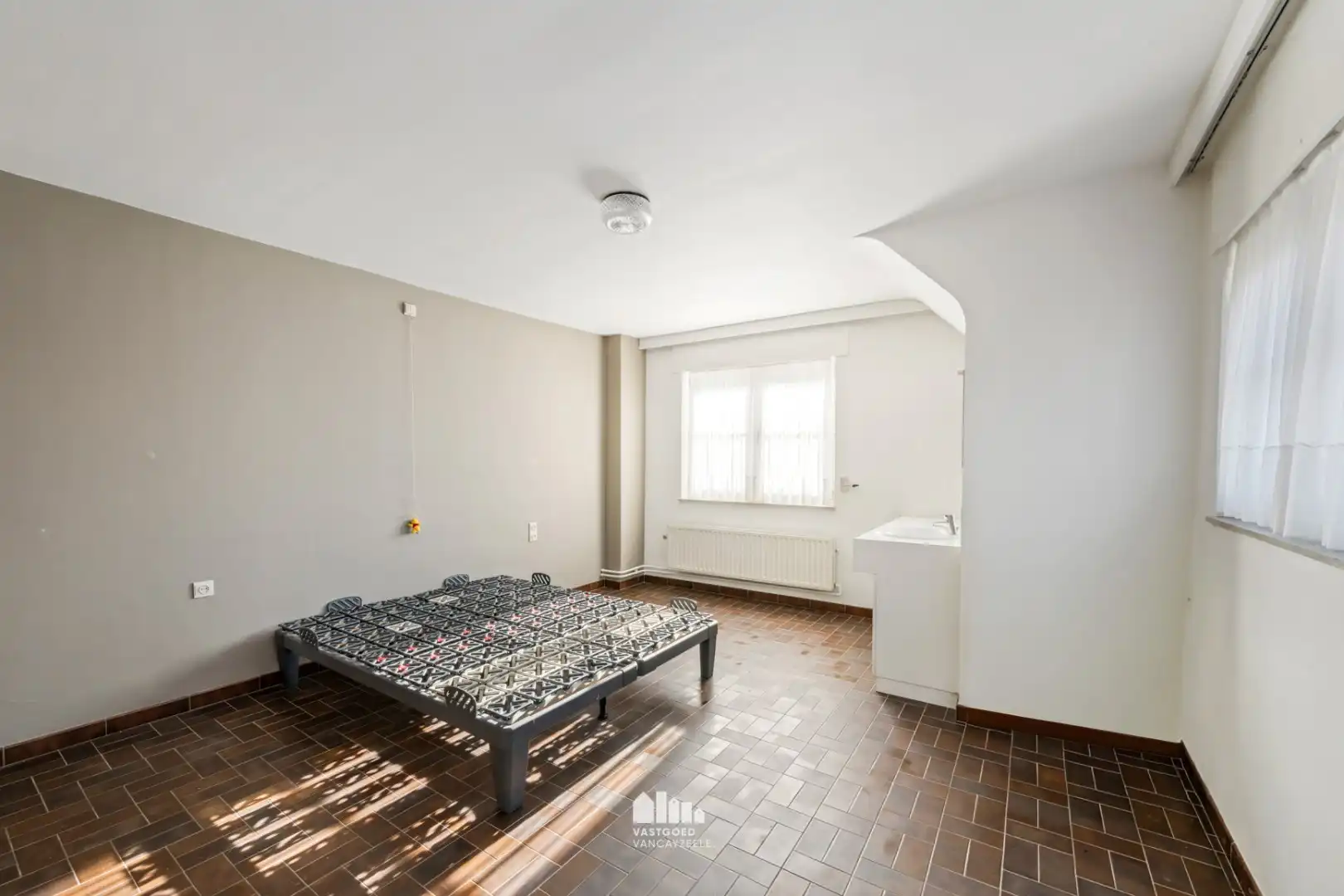  Prachtige villa met achterliggend gastenverblijf en weide op perceel 3.235m².  foto 12