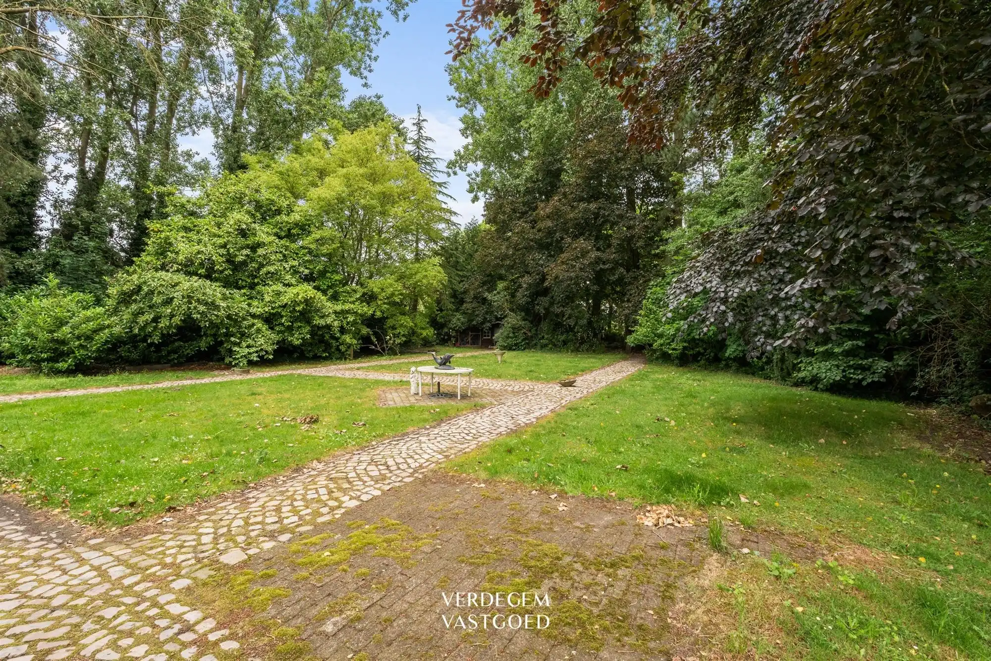 Klassevolle villa in weelderige tuin foto 27