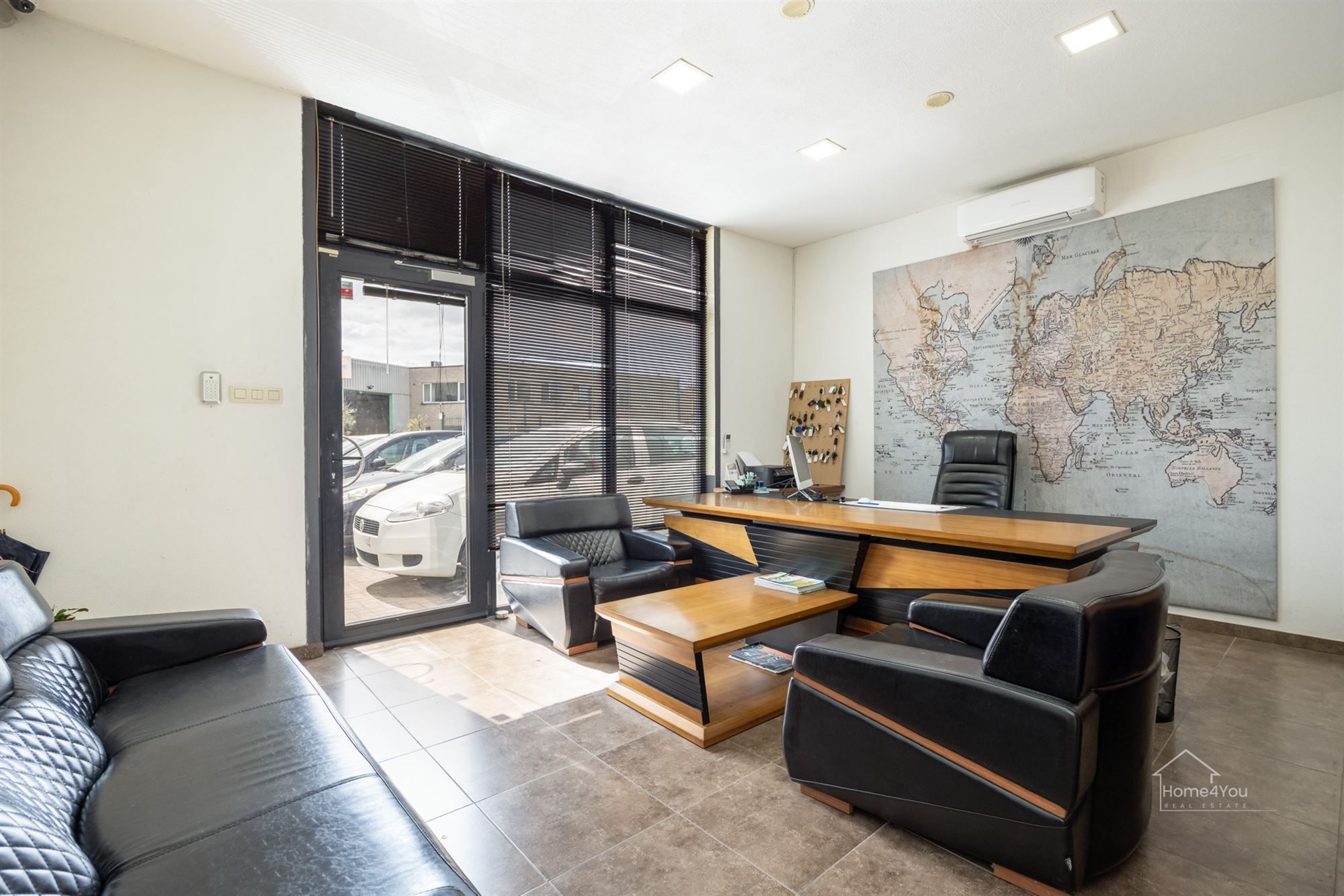 Nijverheidsgebouw + woning  foto 13