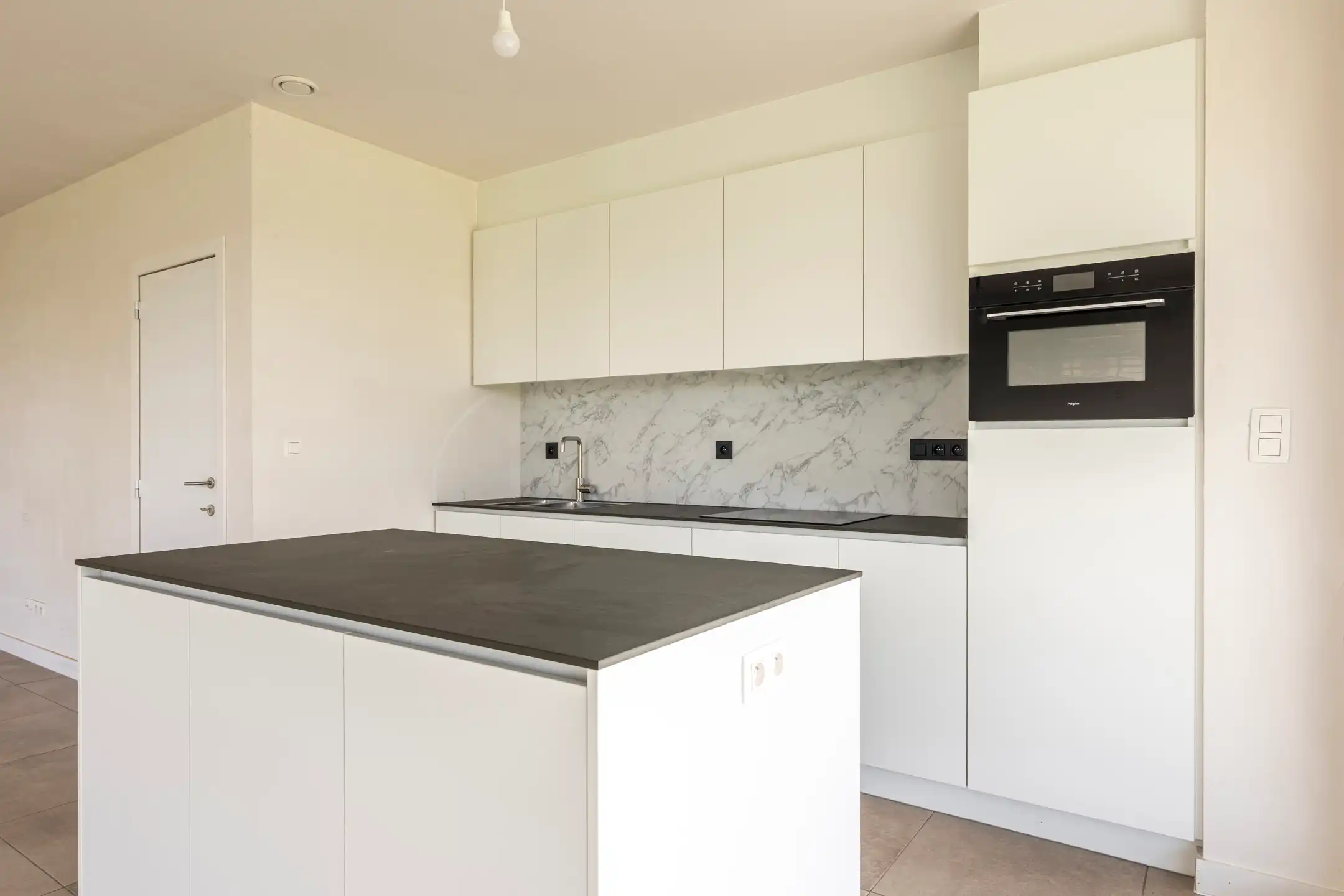 Appartement met 3 slpks en groot terras met zicht op weiland foto 9