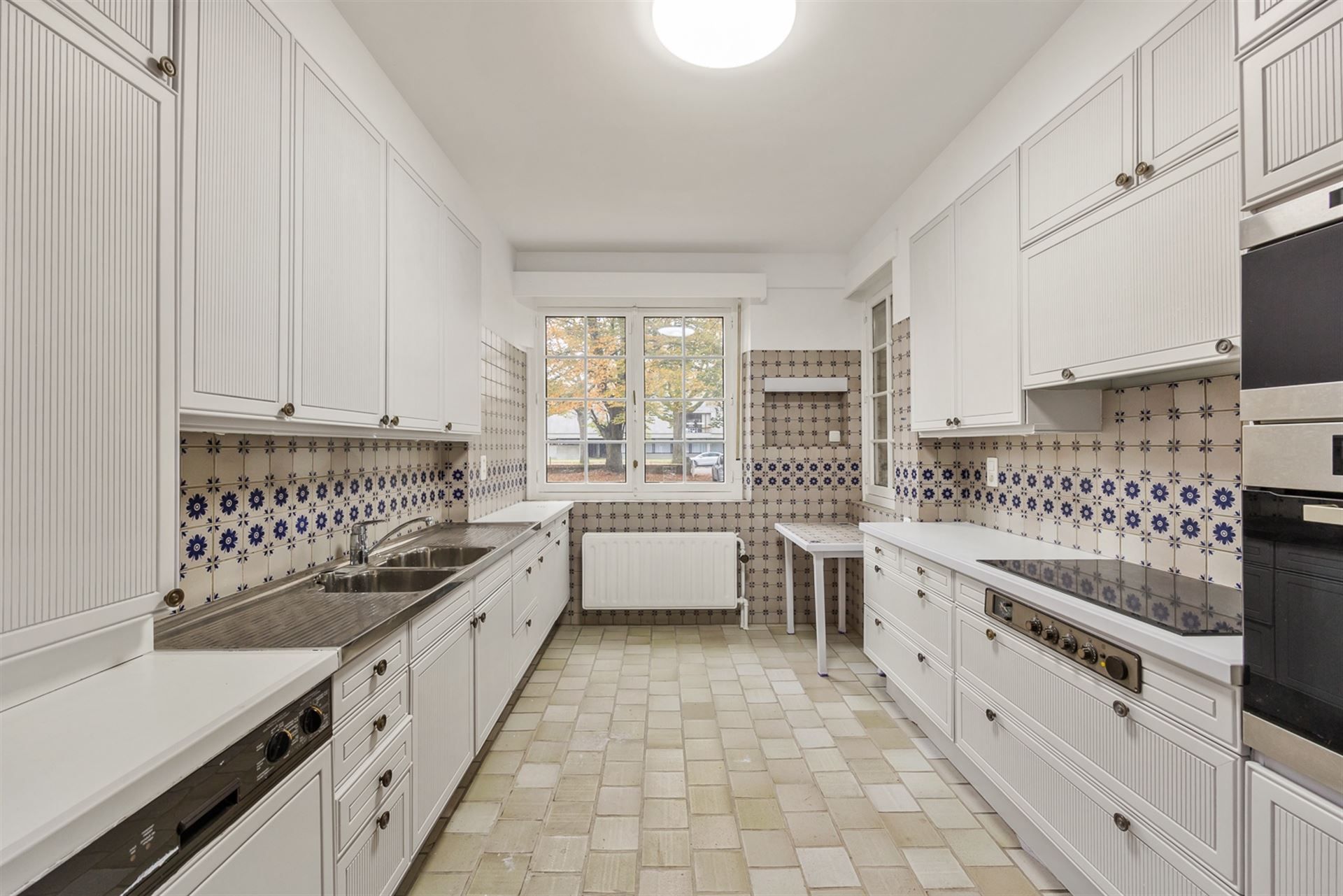 Karaktervolle Villa 1951 met Zuidwestgerichte Tuin foto 17