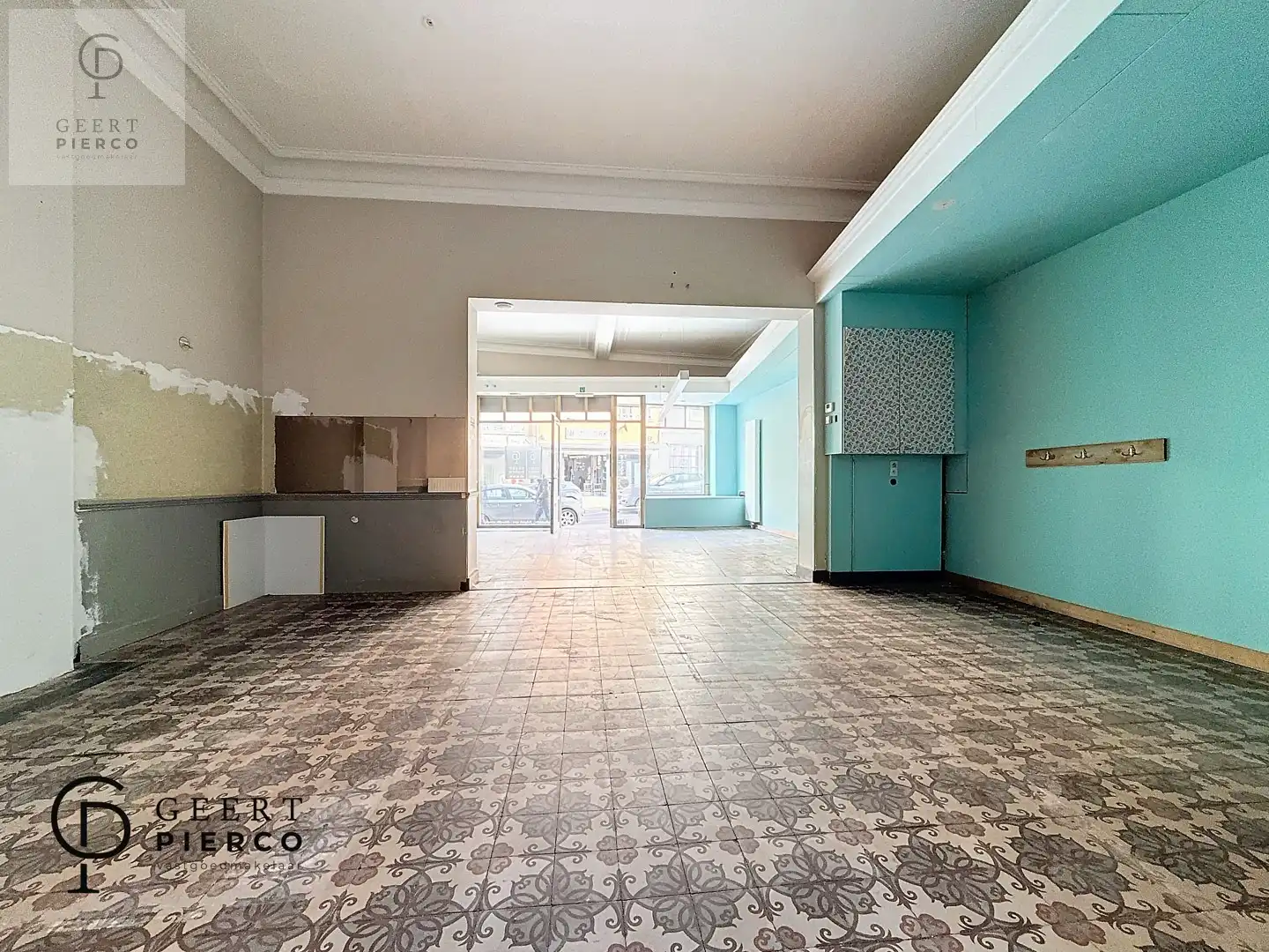 Stijlvol en ruim pand met unieke mogelijkheden in de Stationsstraat foto 4