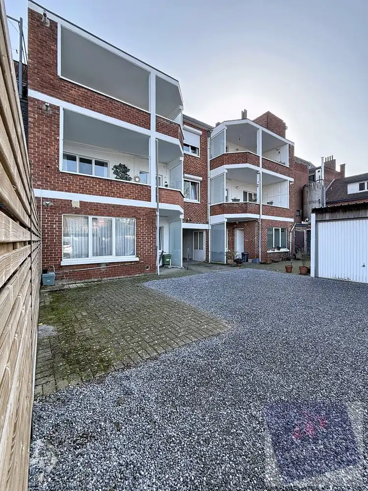 Gezellig gelijkvloers appartement met autostaanplaats in het centrum van Hasselt foto 12