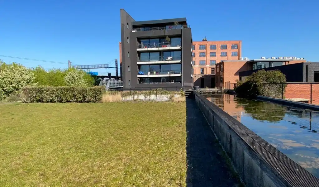 Kantoorruimte te huur vlakbij het station Gent-Dampoort foto 13