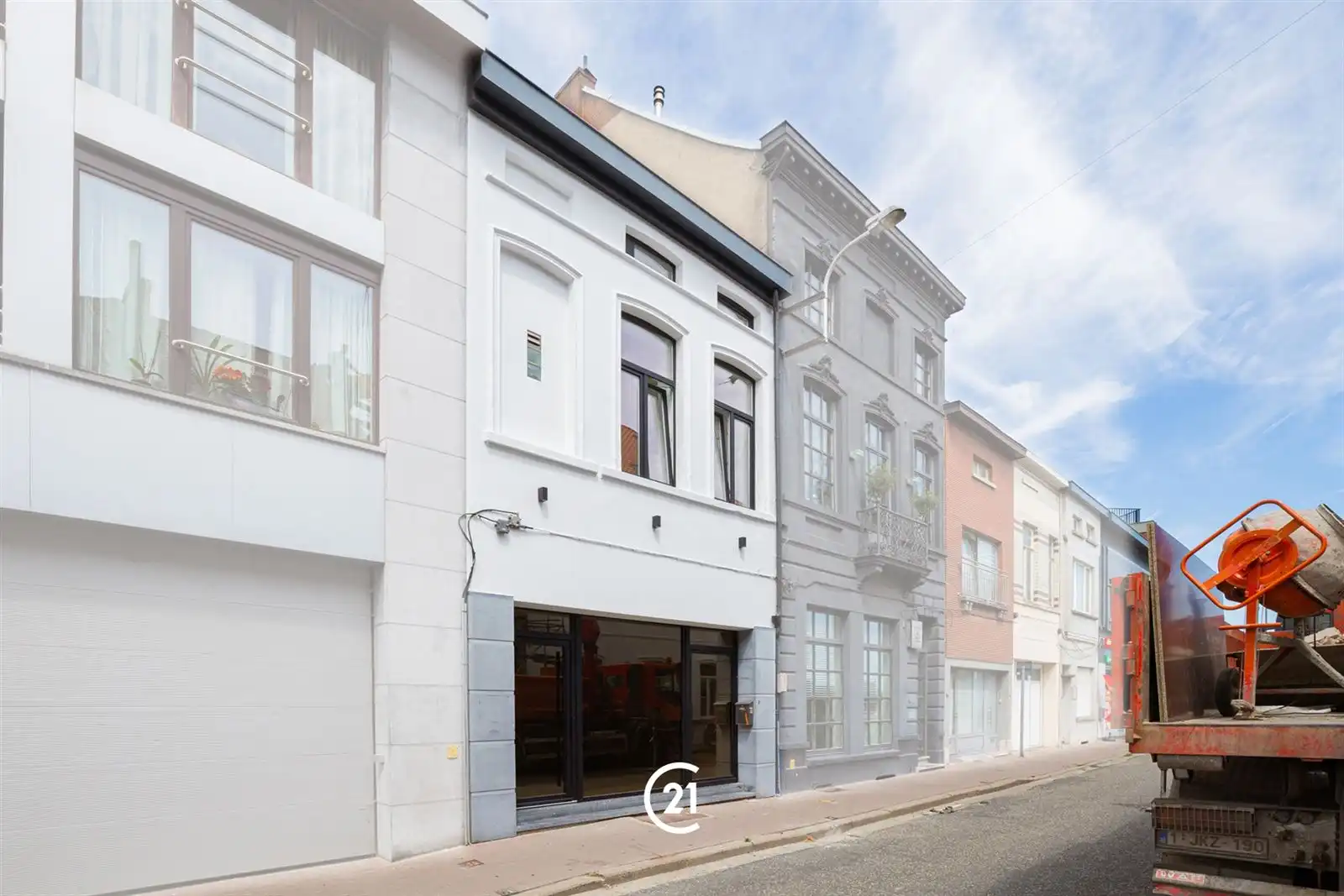 Gerenoveerde woning in centrum Zottegem. foto 13