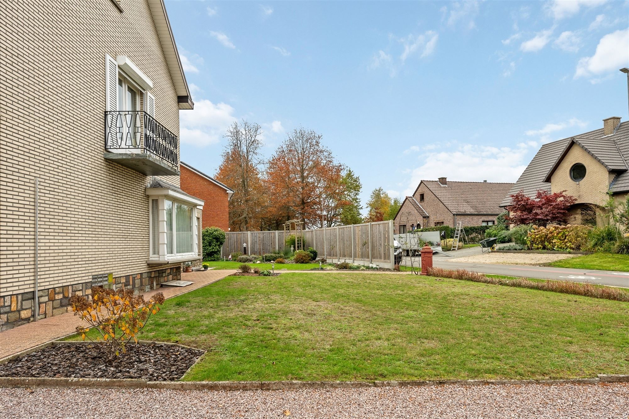 OP TE FRISSEN WONING MET 3 SLAAPKAMERS GELEGEN OP EEN PERCEEL VAN 4A89CA TE PAAL foto 26