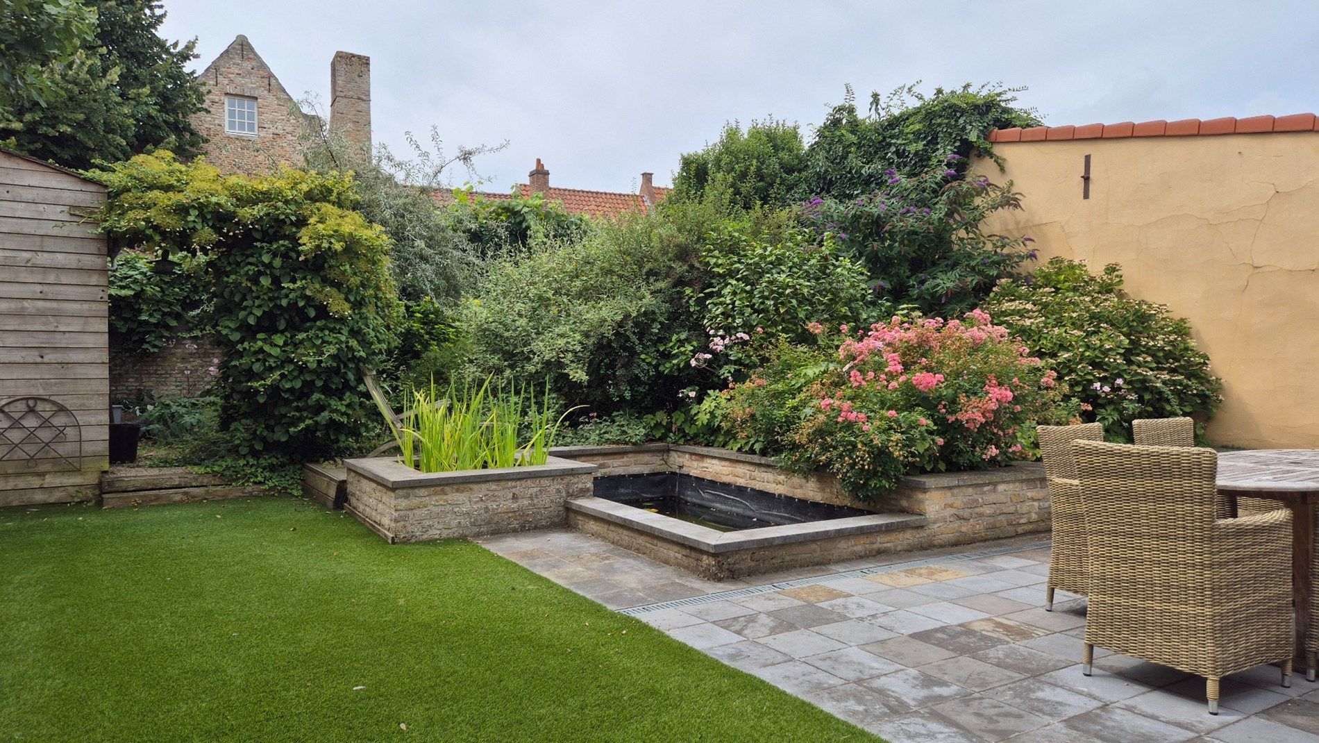 BRUGGE: exclusief pand met uitzonderlijke binnentuin foto 5