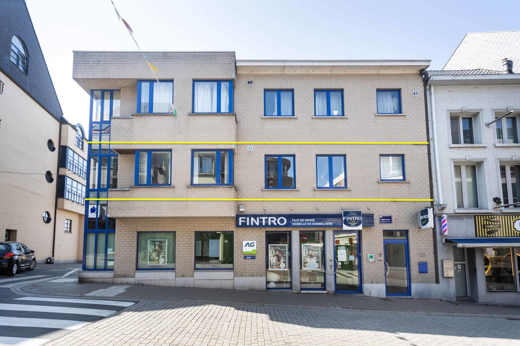 Ruim lichtrijk, 2 slpkamer-appartement met terras  foto 2