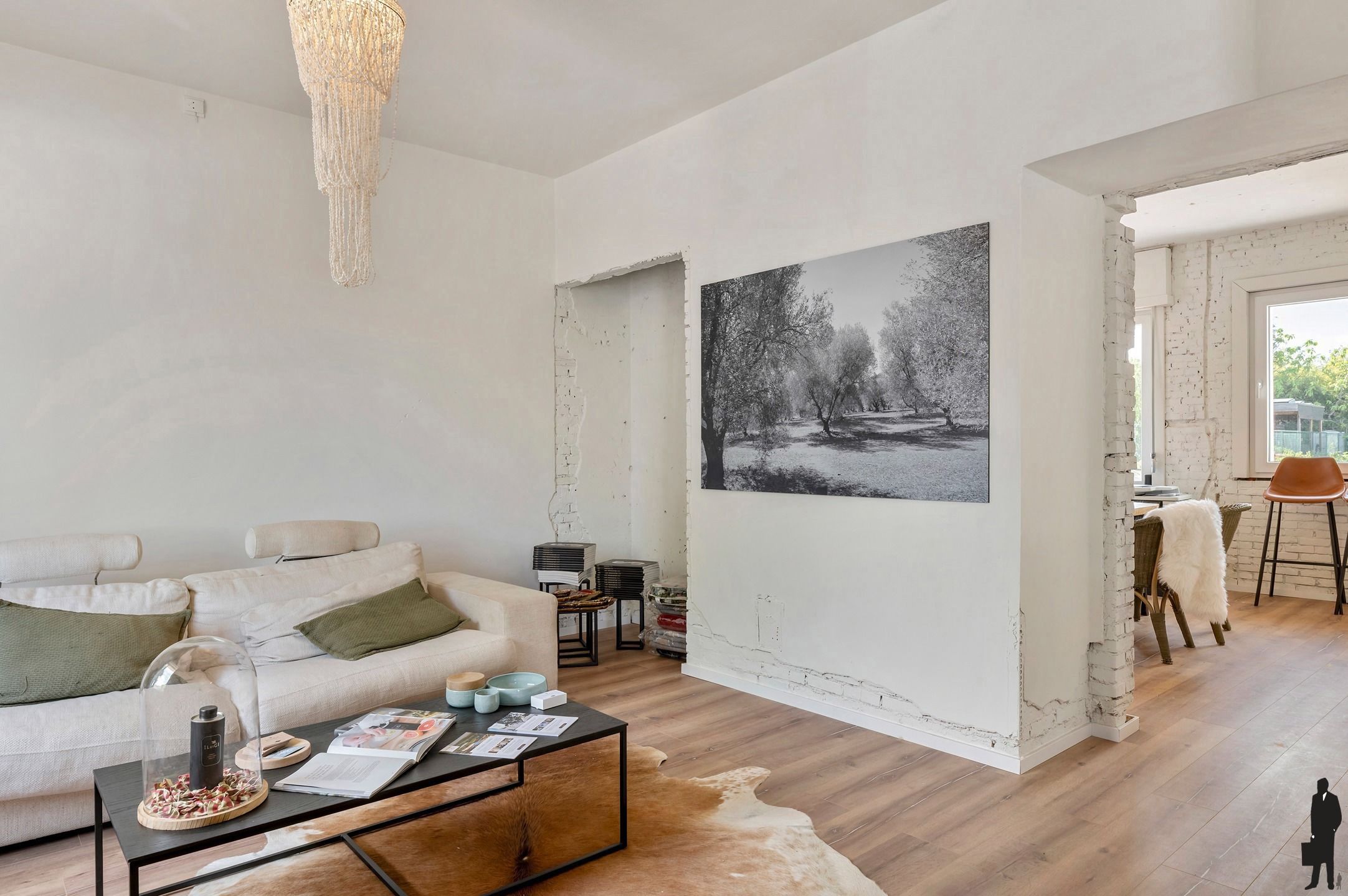 Gerenoveerd opbrengsteigendom: handelsruimte, duplex, studio foto 6