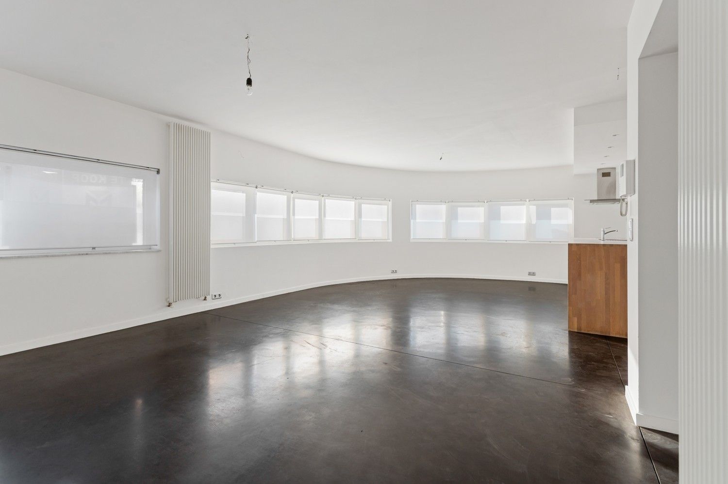 Gelijkvloers appartement + garage met 2 slpk + terras ! foto 2