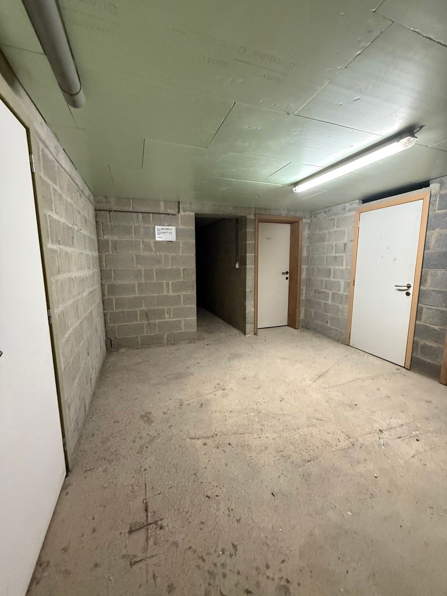 Gelijkvloers appartement met 2 slaapkamers in Genk foto 15