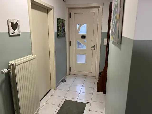 LUBBEEK - Mooie woning met 3 slk, garage en tuin  foto 3