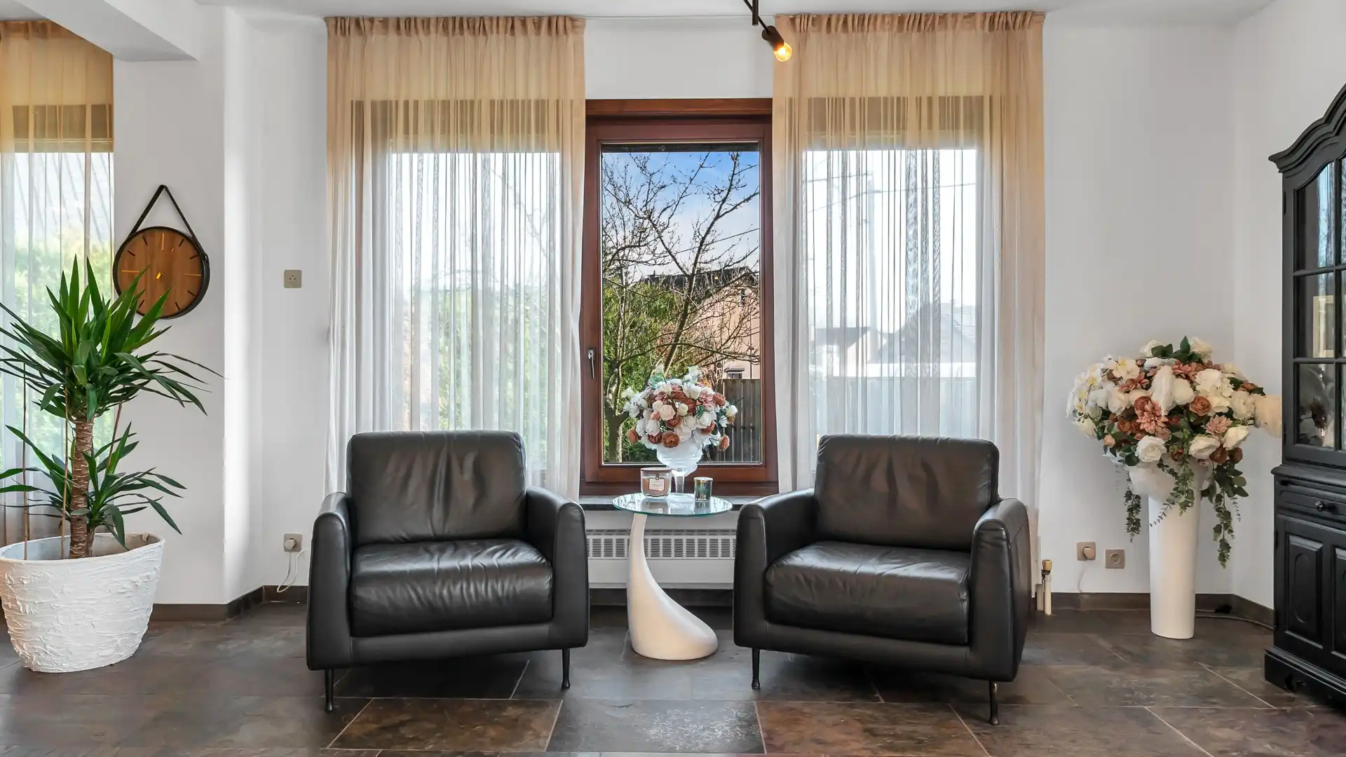 SFEERVOLLE KARAKTERWONING TE MAASMECHELEN MET 4 SLAAPKAMERS foto 7