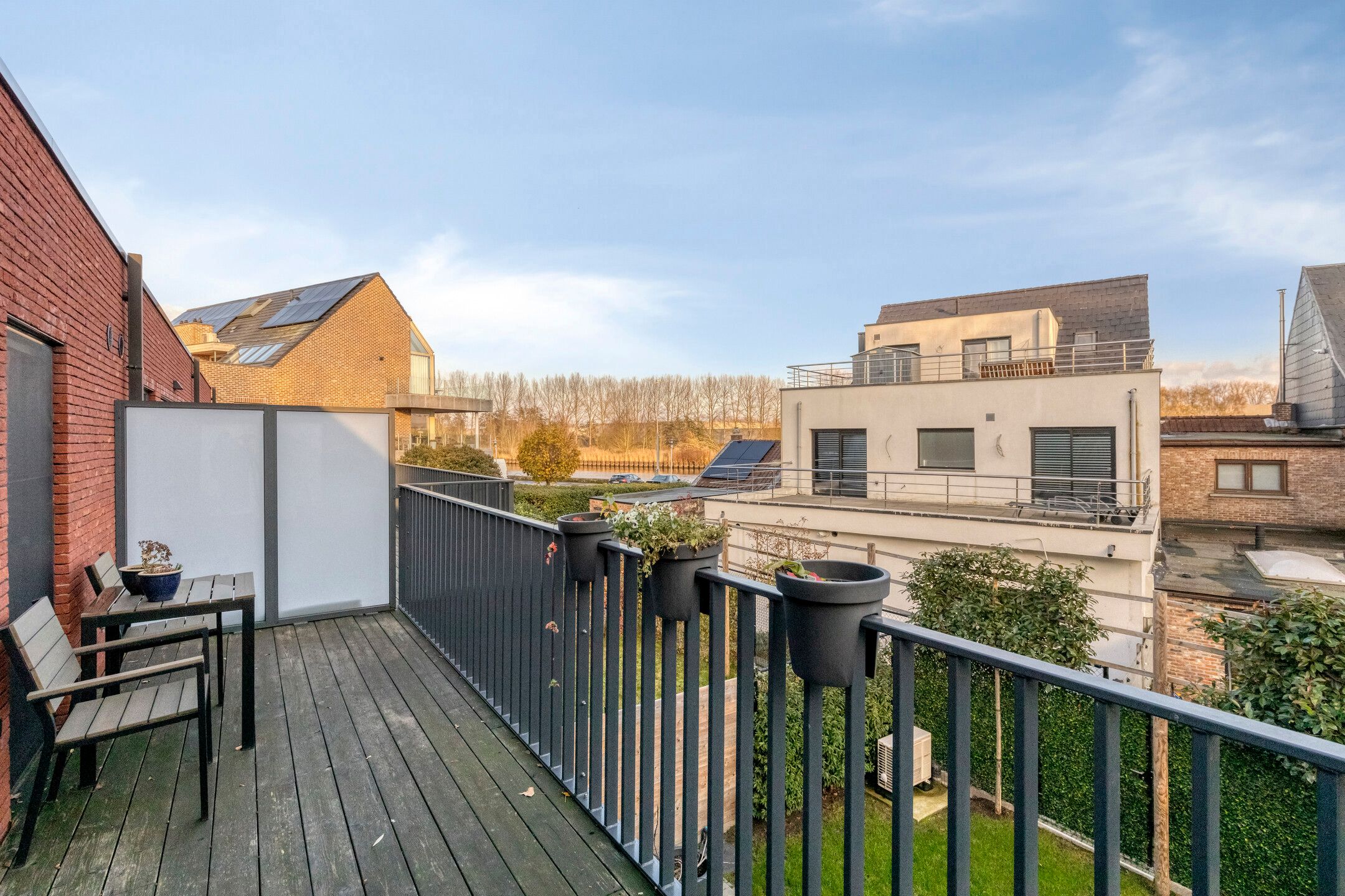 Comfortabel appartement met 2 slaapkamers en ruim terras foto 16