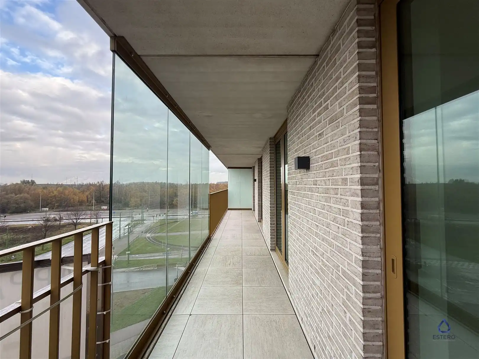 Luxe nieuwbouwappartement met dubbel terras op toplocatie foto 22