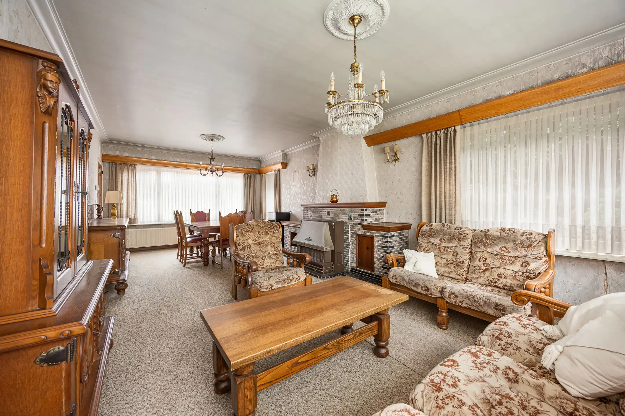 Te renoveren woning met 4 slpk's op toplocatie in Beerse foto 3