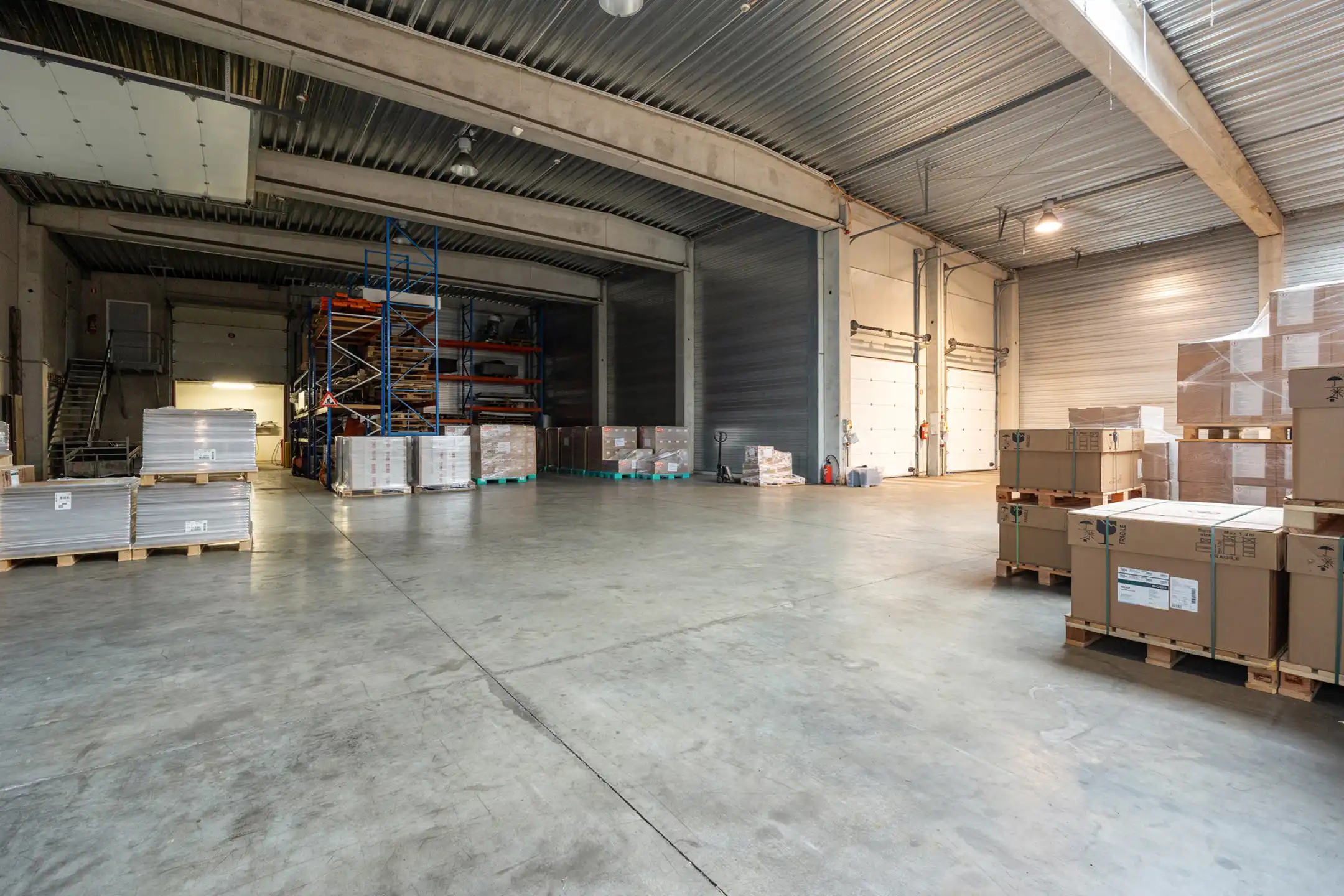 Representatief bedrijfsgebouw te koop in Puurs foto 10