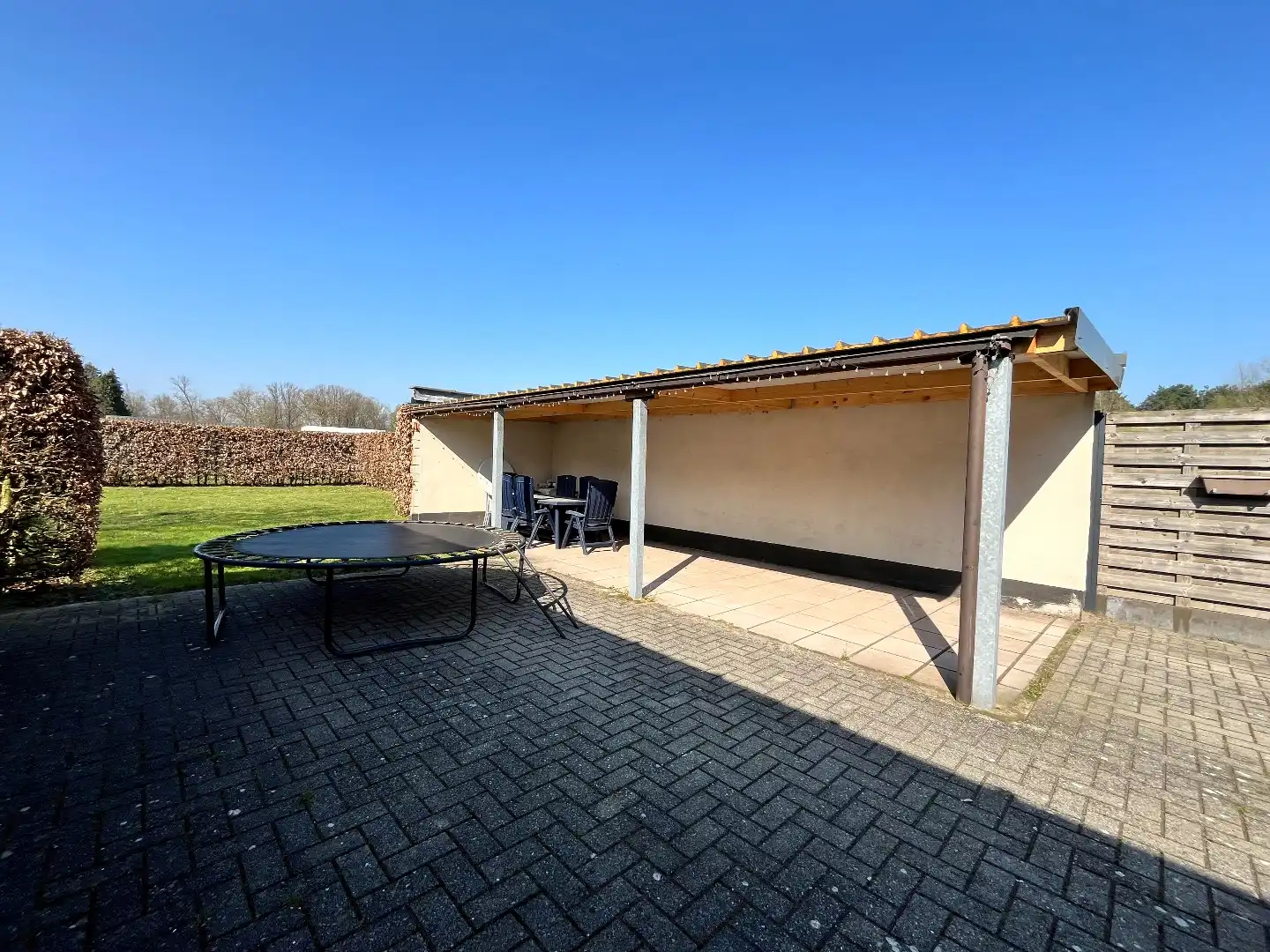 Charmante woning in groene woonomgeving foto 21