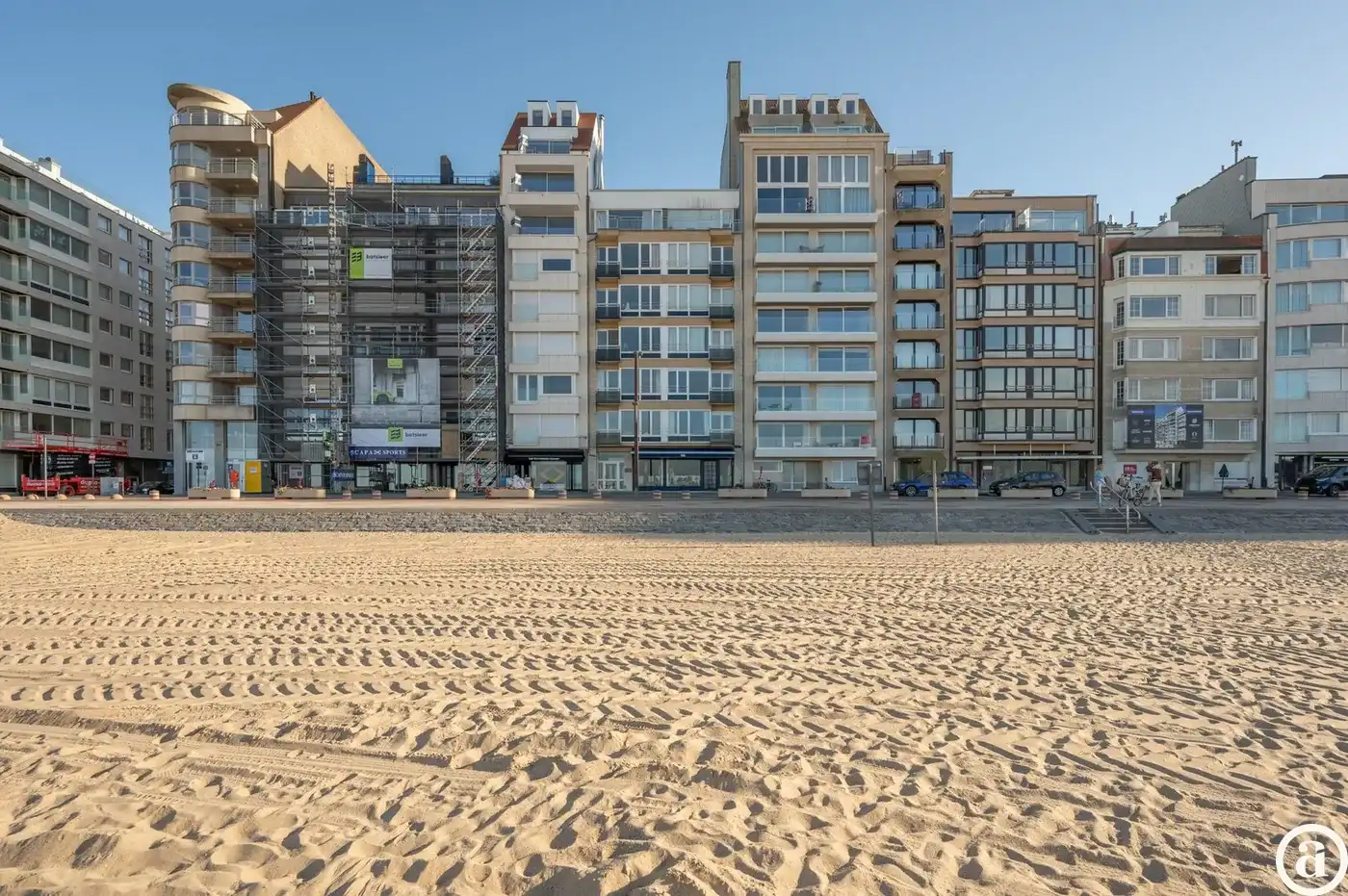 Uitzonderlijk appartement op de Zeedijk-Het Zoute (3 slpk). foto 15