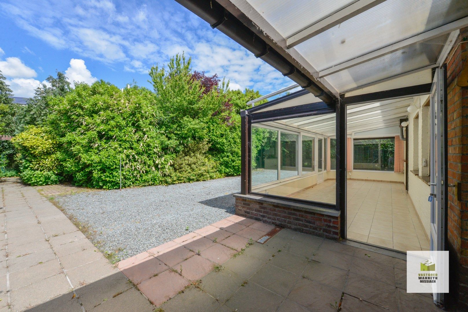 Bungalow met 4 slaapkamers op perceel van 801m2 op centrale ligging te Beernem foto 15