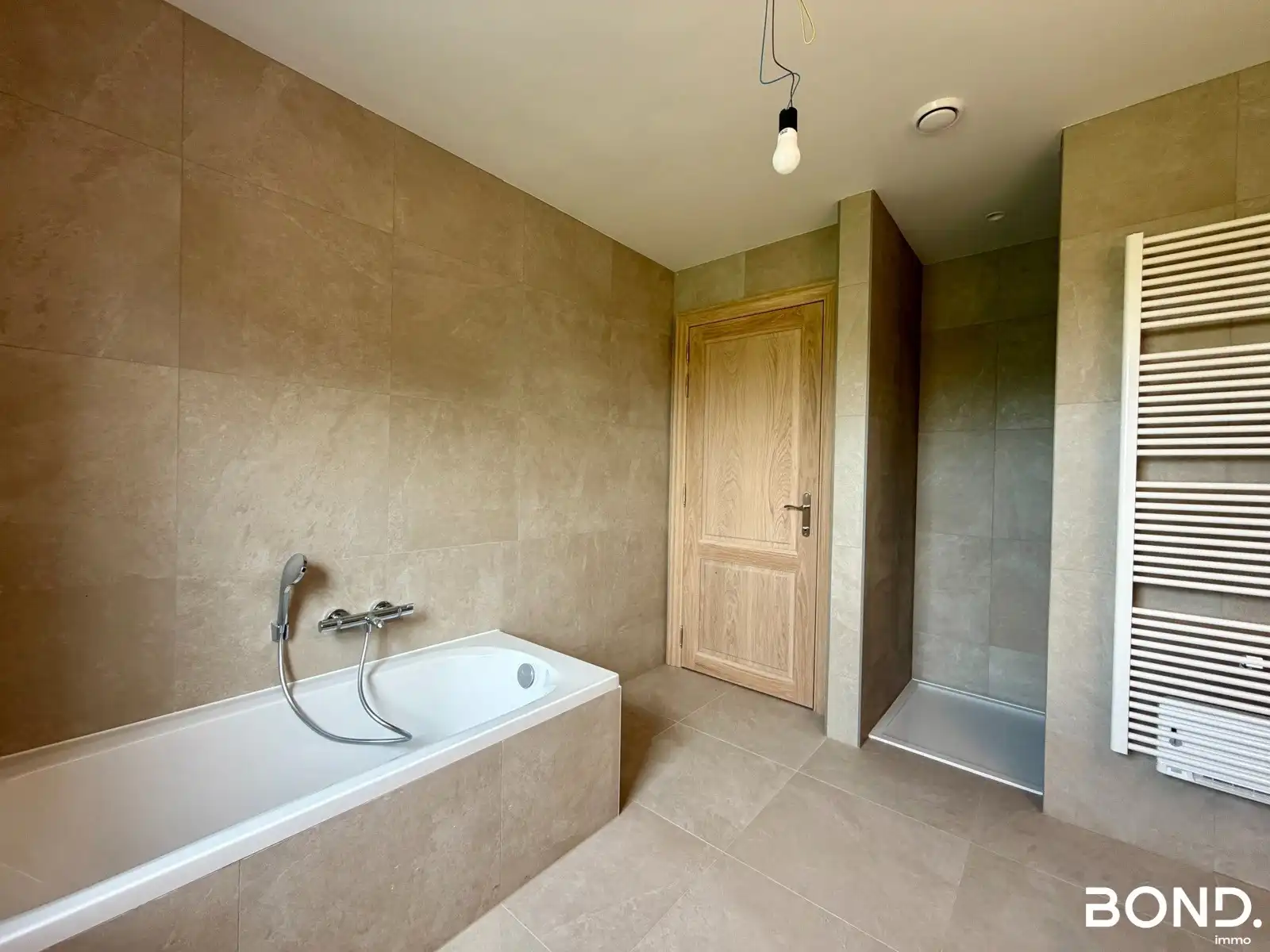Prachtige nieuwbouw woning met vier slaapkamers te Tildonk! foto 17