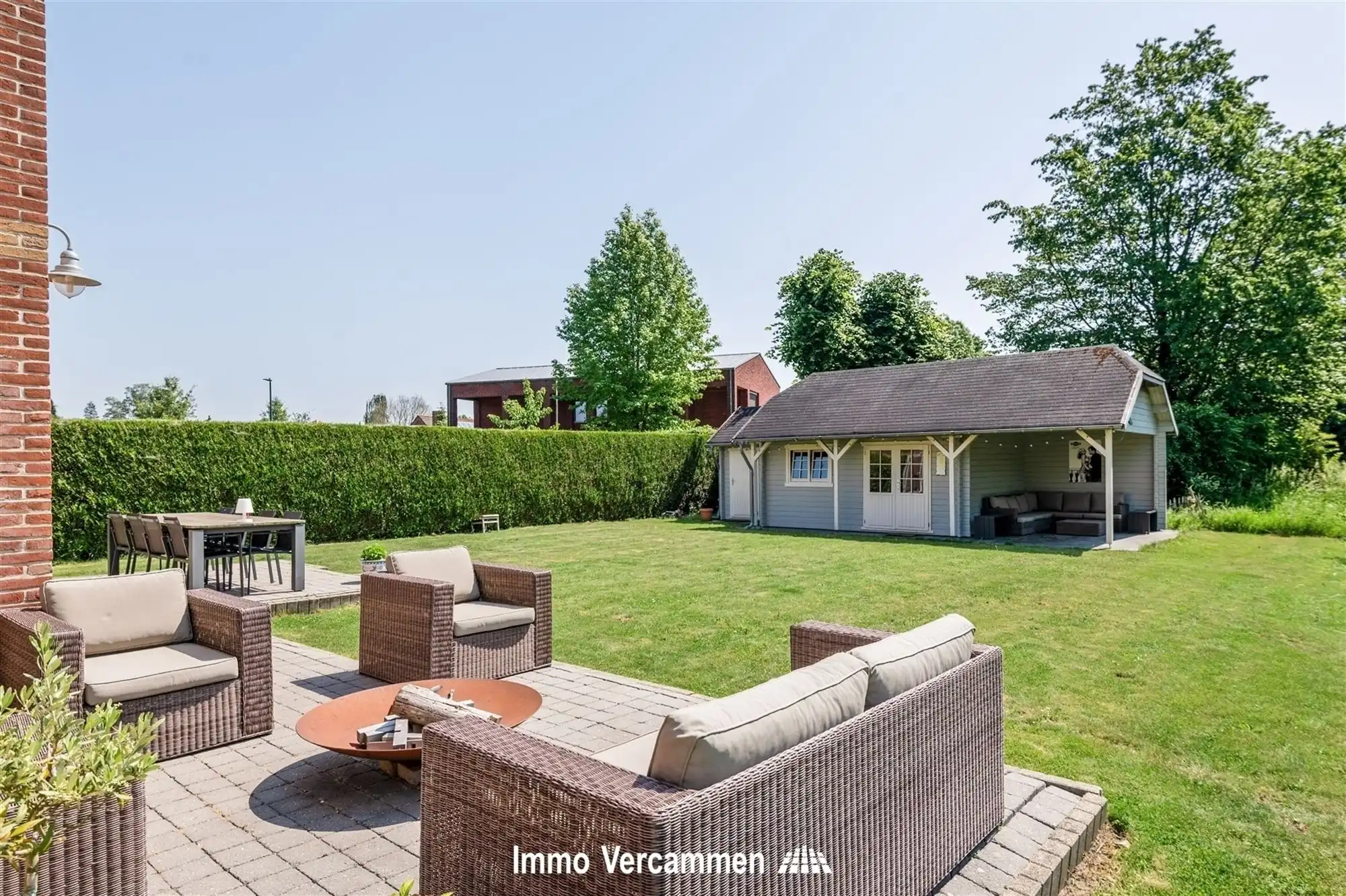 Elegante herenwoning met 4 slaapkamers, ruime zolder en zonnige tuin in Koningshooikt foto 17