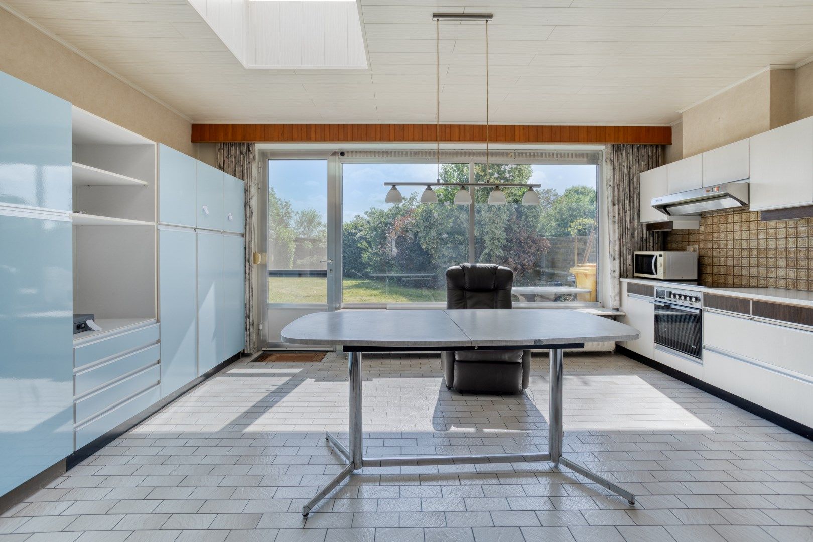 Woning met 4 slpks op een perceel van 670 m² te Millegem. foto 8