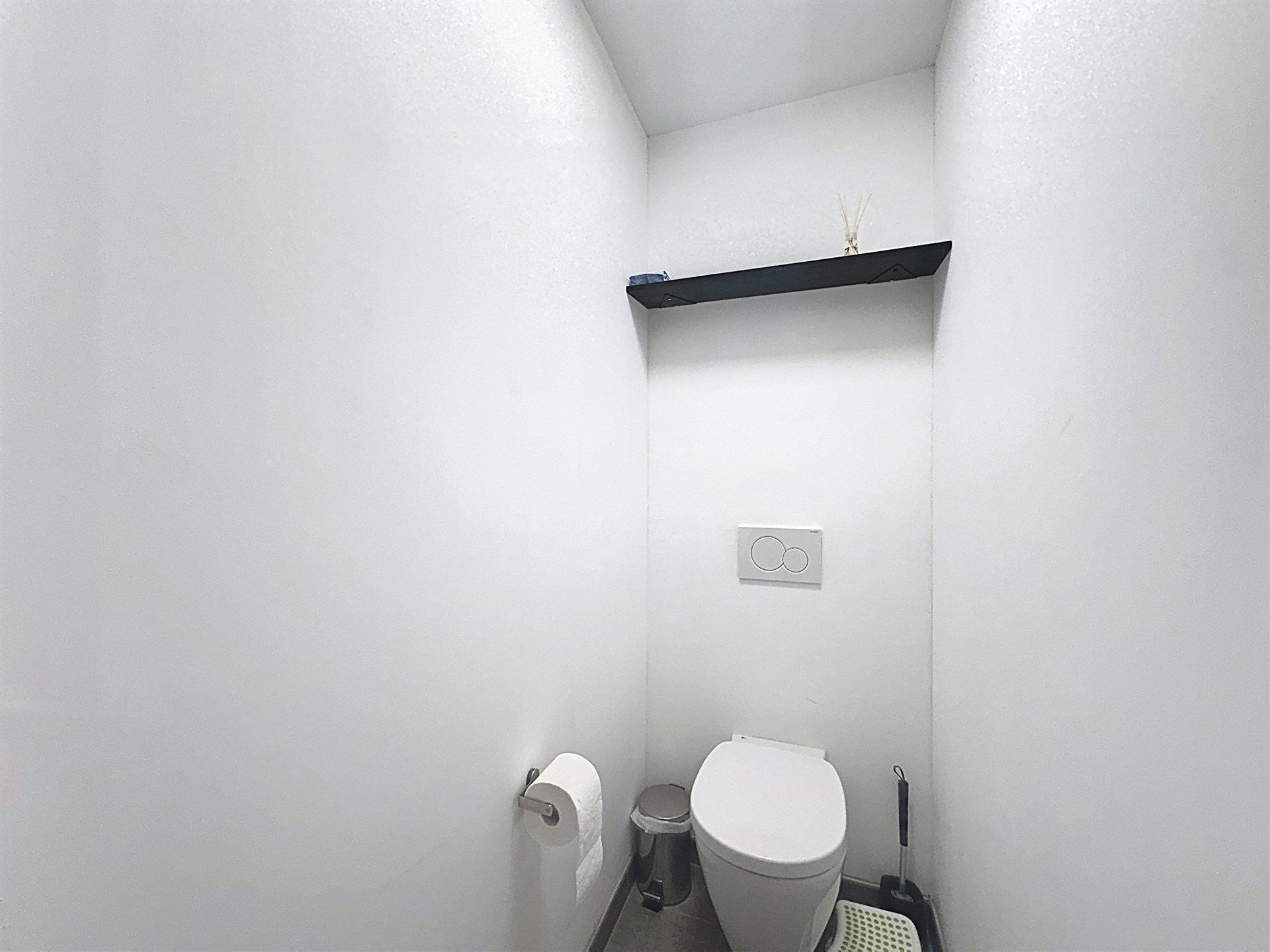 Recente woning met 4 slk en autostaanplaats op toplocatie foto 15