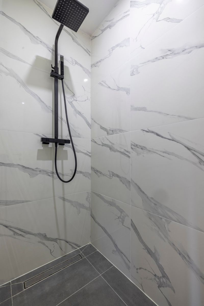 Prachtig vernieuwde woning met bijgebouw en tuin in Heusden foto 8