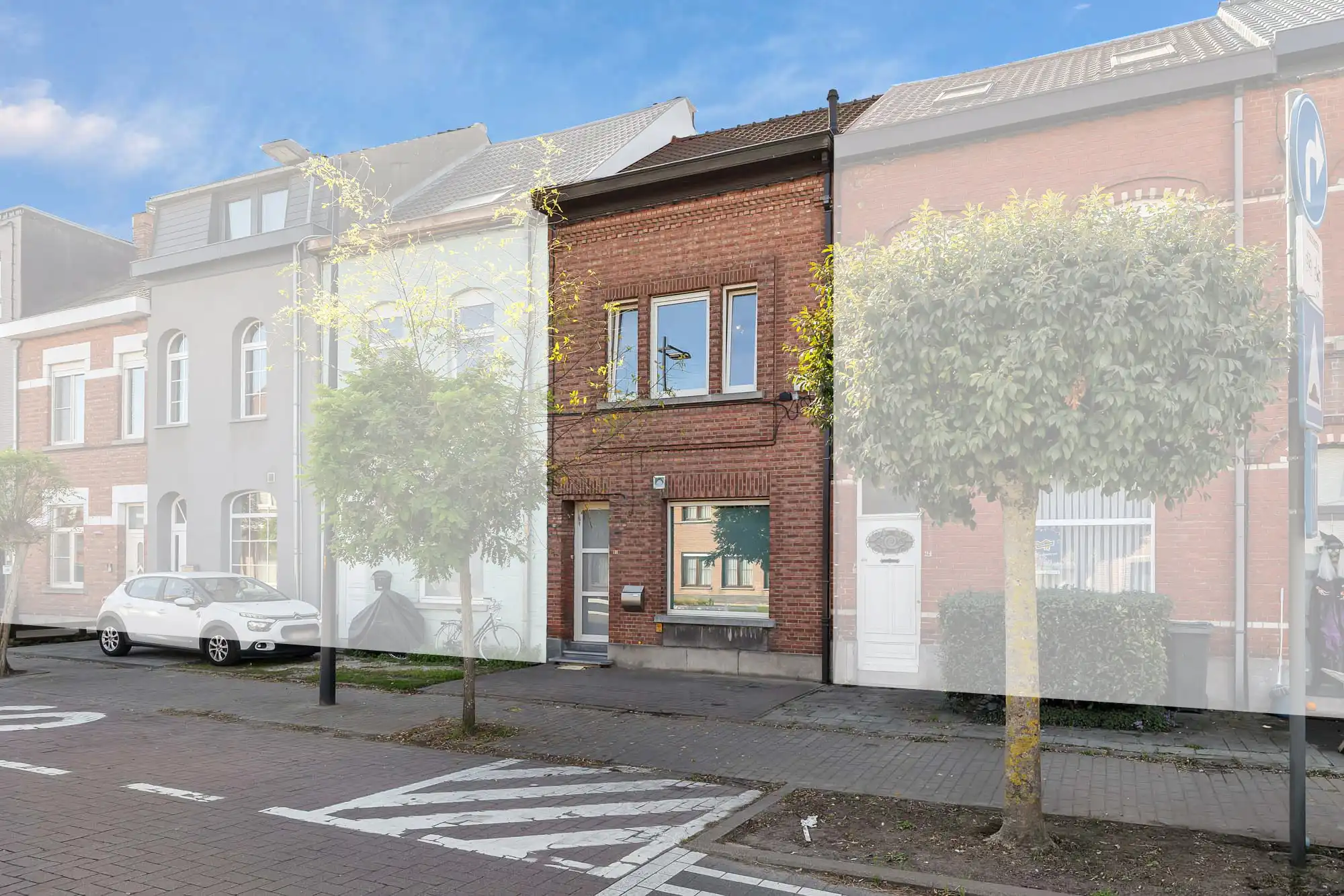 Instapklare woning met 3 slaapkamers en staanplaats te Aalst foto {{pictureIndex}}