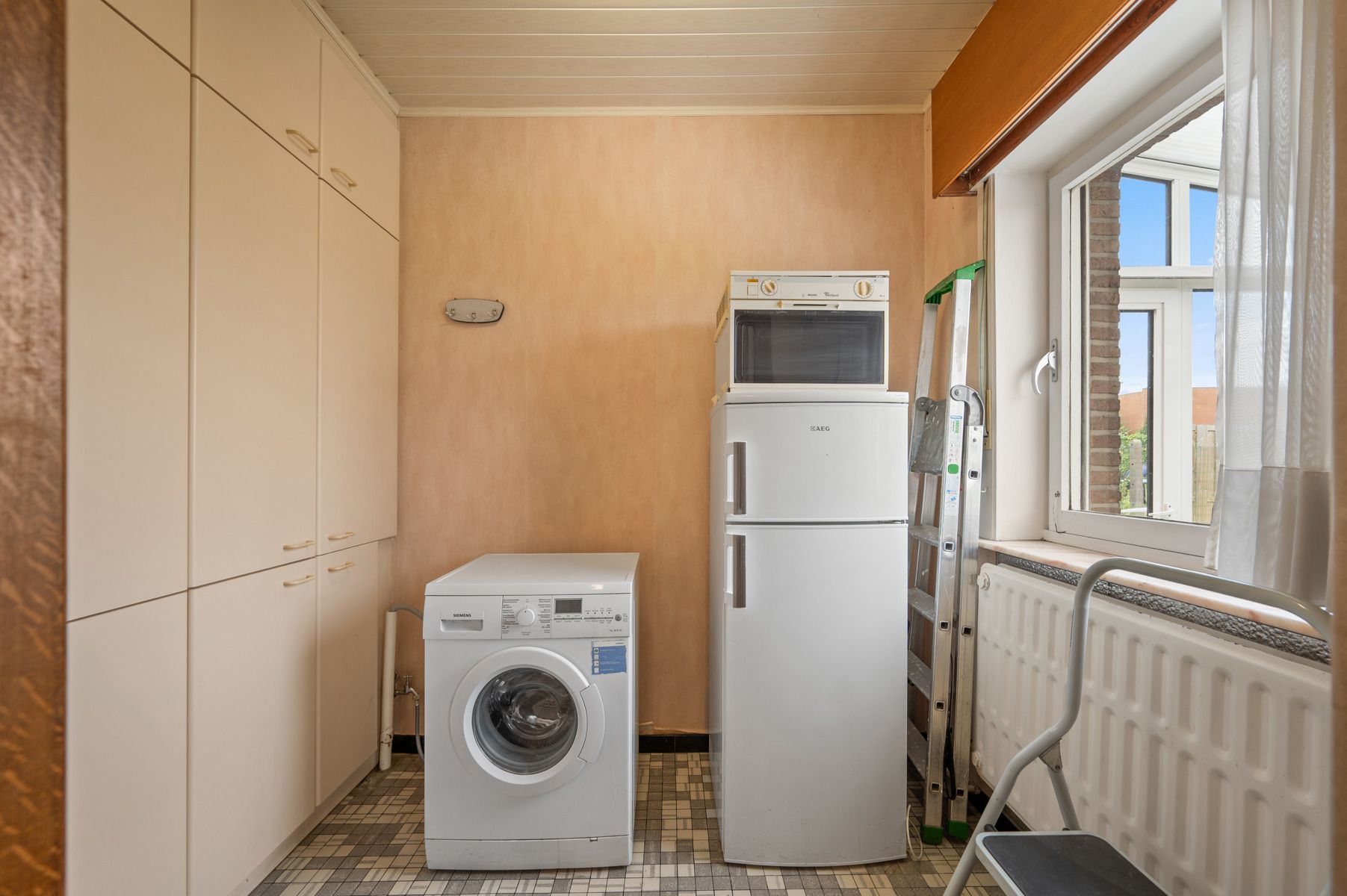 Ruime bungalow met prachtige tuin en talrijke mogelijkheden foto 9