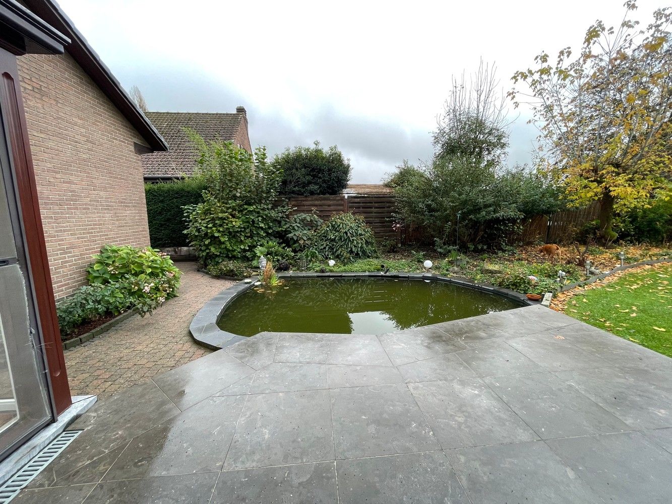 Rustig gelegen alleenstaande villa foto 15