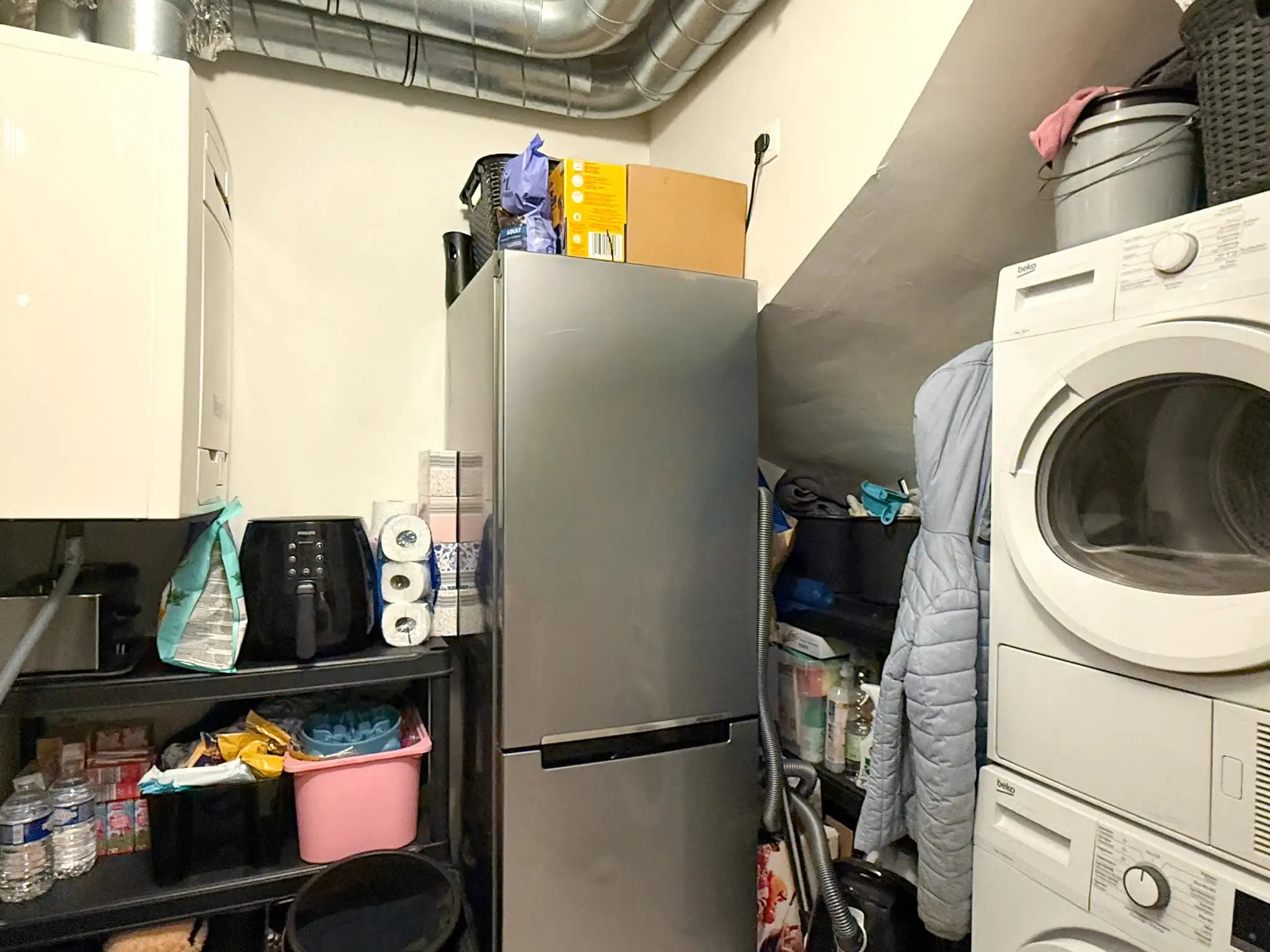 Gelijkvoers appartement met twee slaapkamers en tuin in het hartje van Beveren foto 7