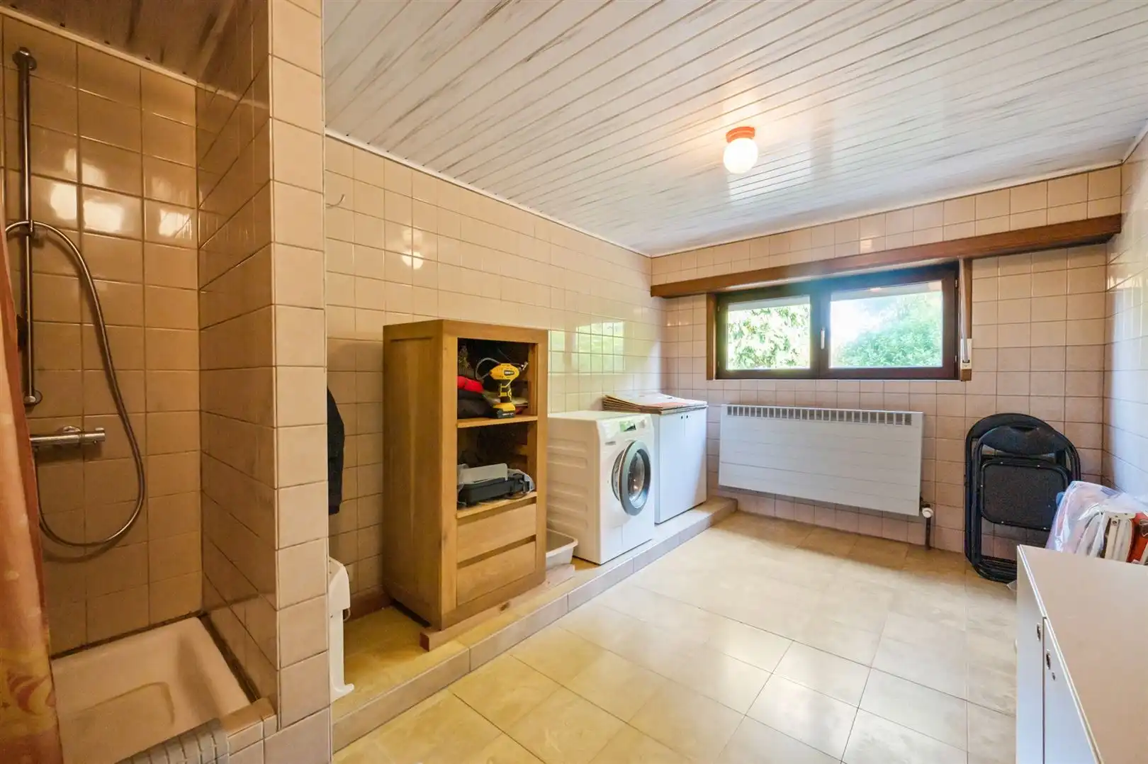 Laagbouwwoning met 3 slaapkamers op ca. 2.252m2 foto 18