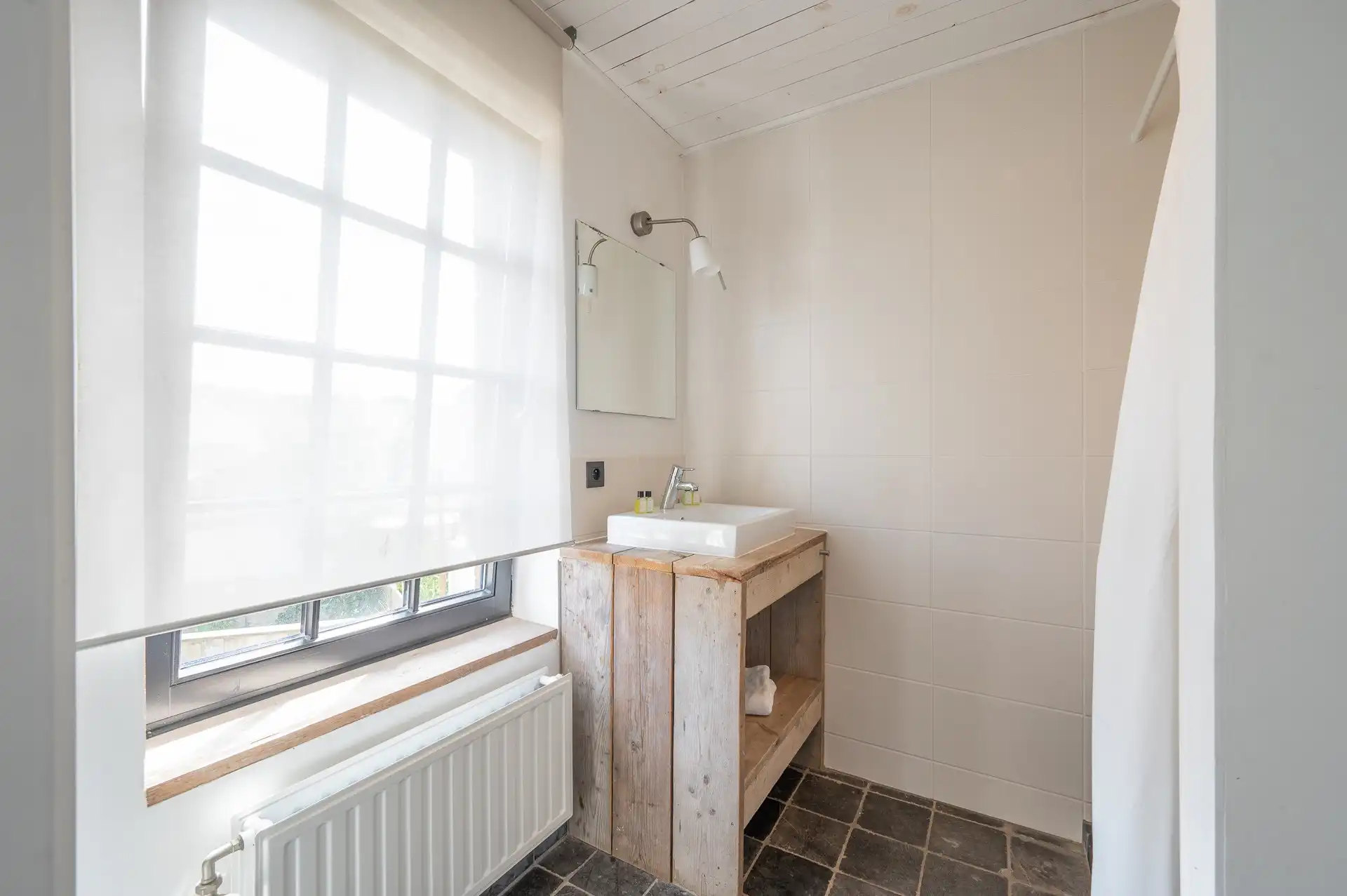 Gemeubeld: recente gezellige woning met 3 slaapkamers in het oude Knokke! foto 12