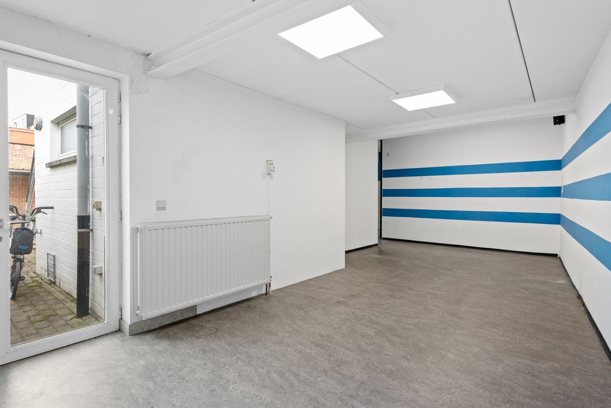 Praktijk/kantoor/atelier/handelsruimte in het centrum van Westmalle! foto 5