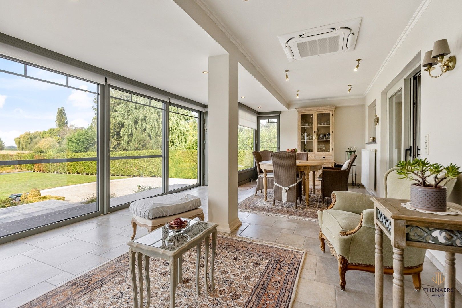 Mooi verzorgde landelijke woning met 3 slaapkamers. foto 14