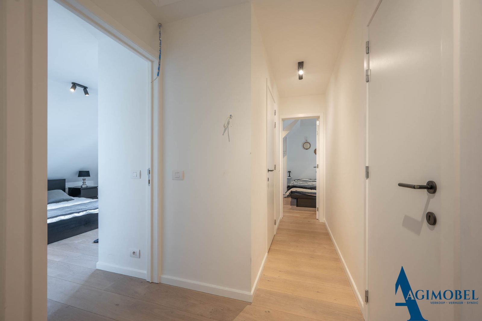 Recente woning met 4 slaapkamers en zonnige tuin in het pittoreske Ramskapelle. Idyllisch en rustig gelegen foto 23