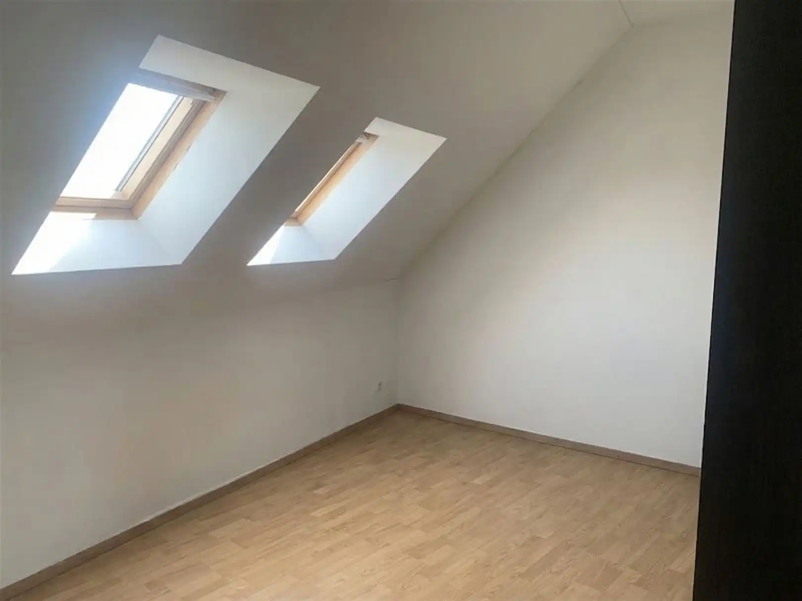 Duplex te huur nabij markt van Oudenaarde. foto 4