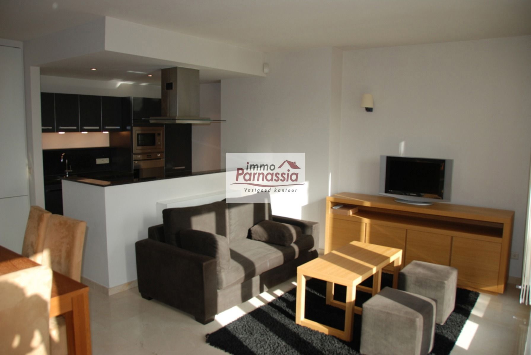 Appartement te huur foto {{pictureIndex}}