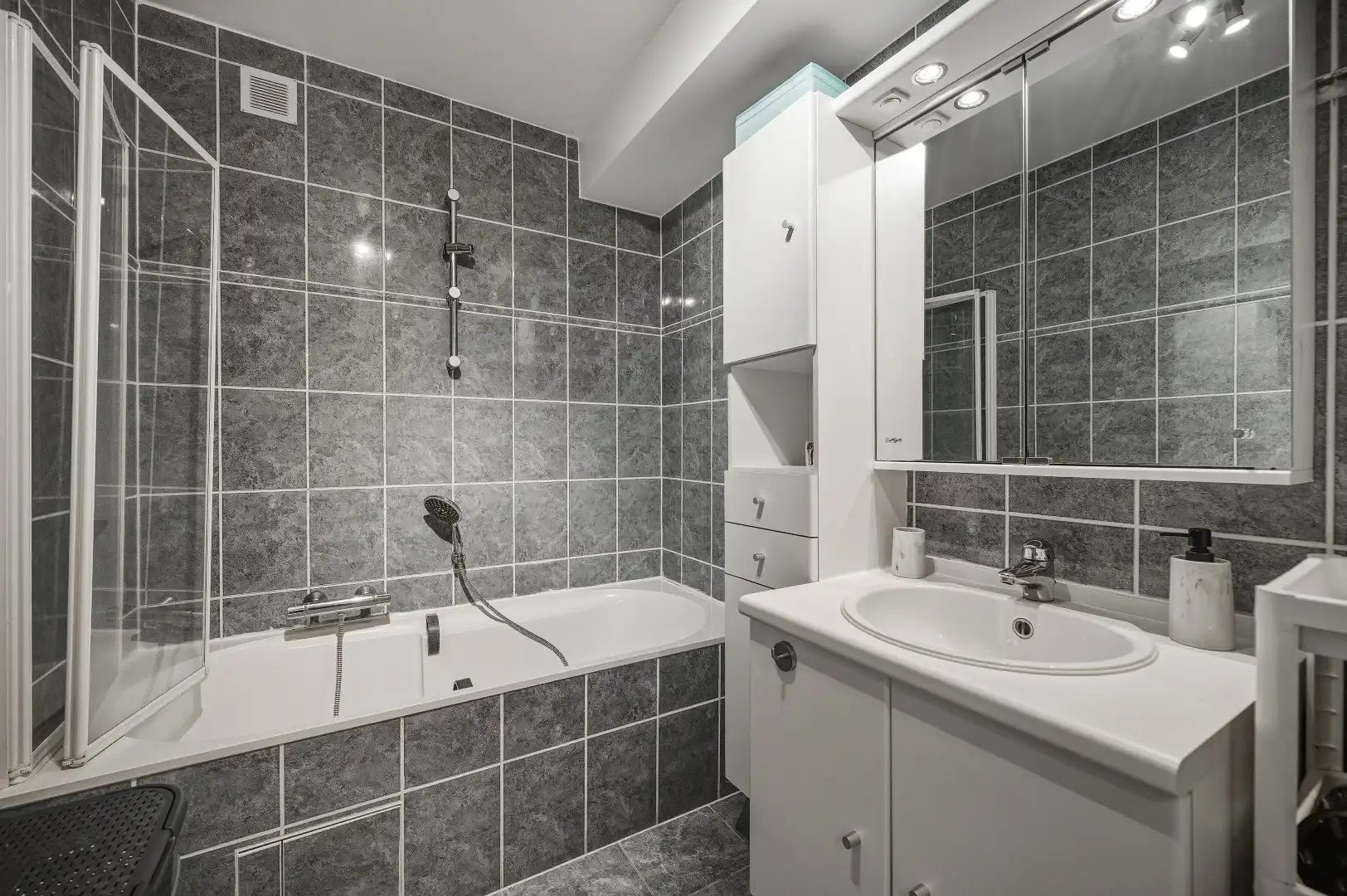 Instapklaar duplexappartement met 3 slpks te Kessel-Lo foto 15