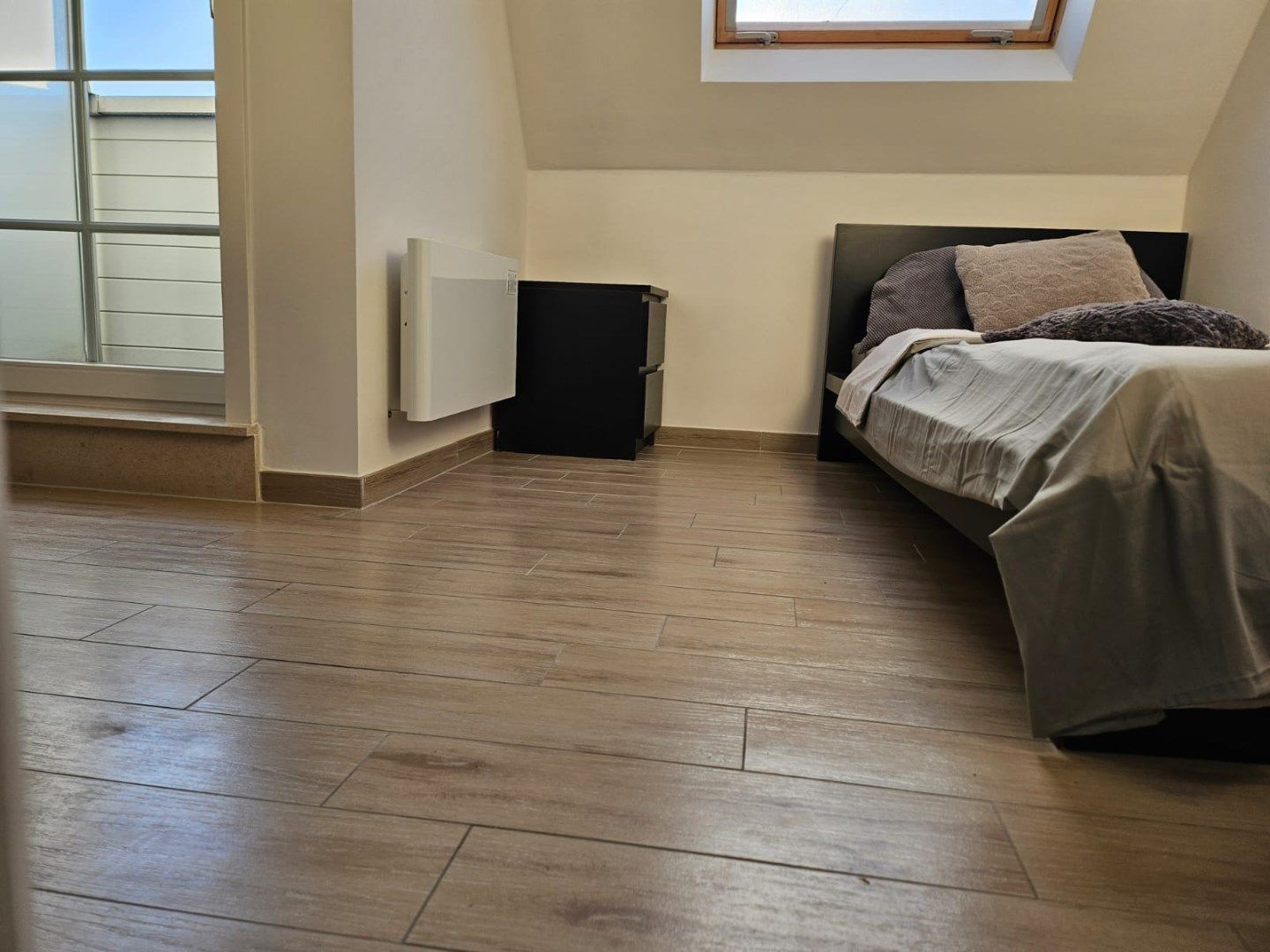 Recent, luchtig en goed gelegen duplex appartement met terrasjes nabij de zee in De Haan. foto 13
