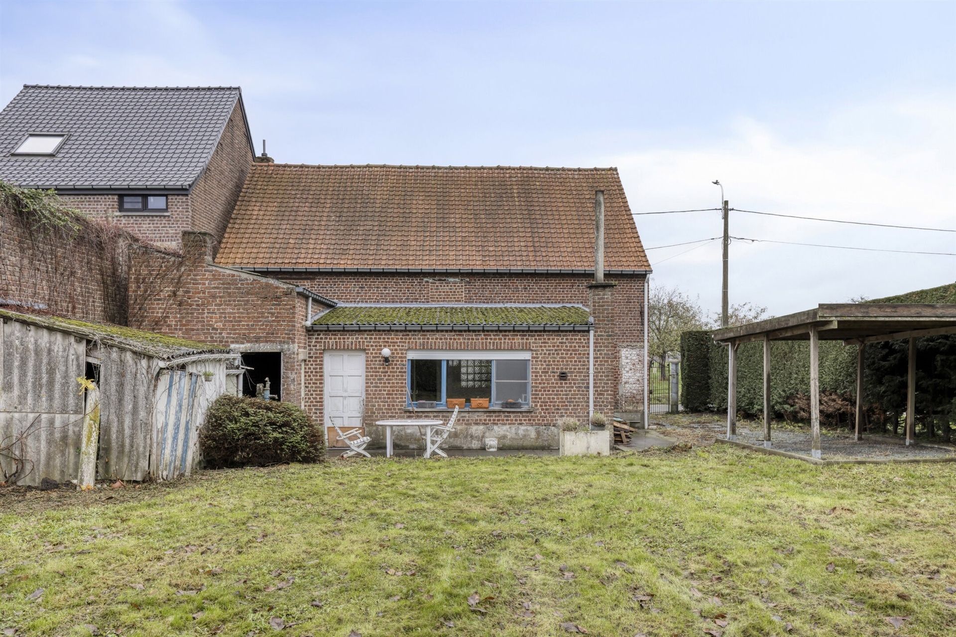 ONDER COMPROMIS! Landelijk zicht achter deze te renoveren woning  foto 16