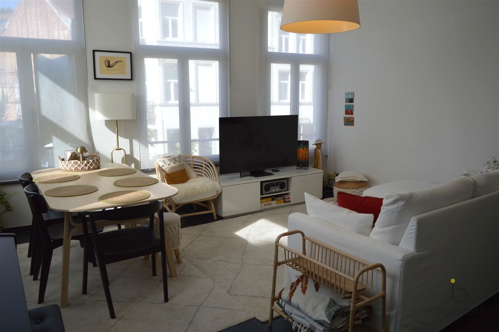Knus één slaapkamer appartement in een zeer trendy buurt! foto 3